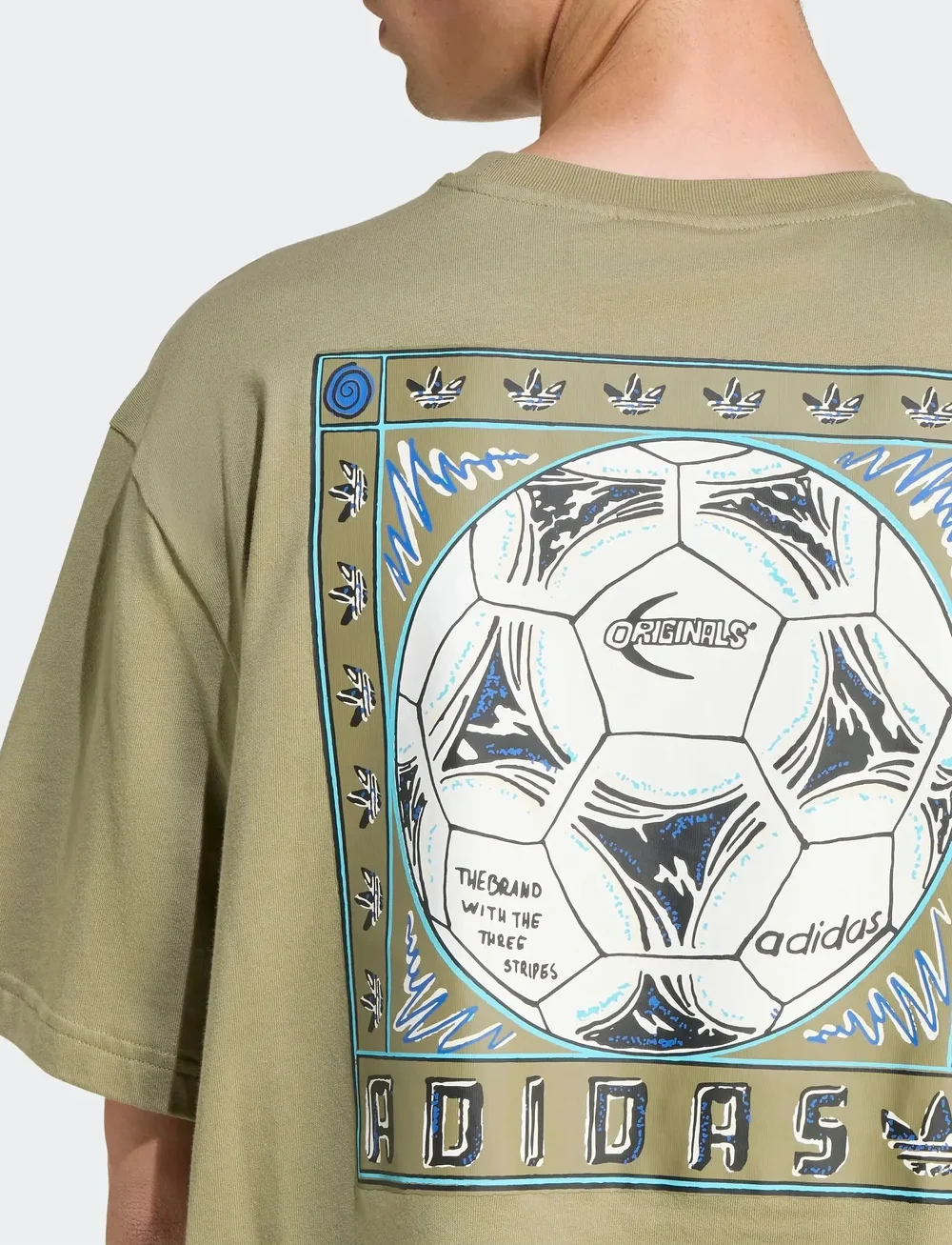 adidas Originals - GRAPHIC TEE - oberteile & t-shirts - orbgrn - 2