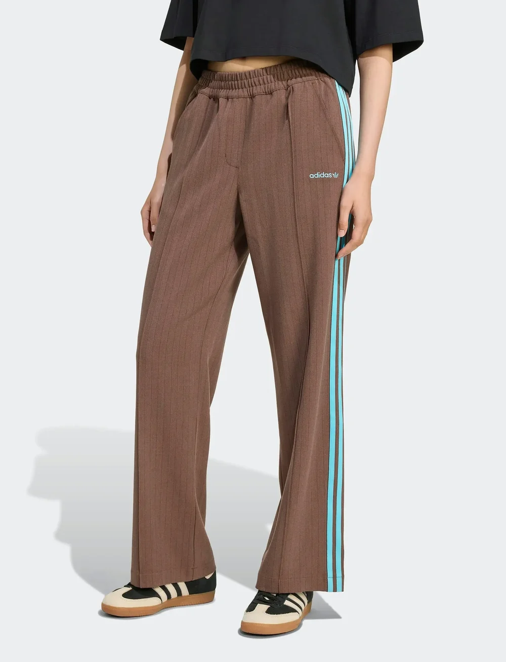 adidas Originals - TAILORED PANTS - treeningpüksid - auburn - 3