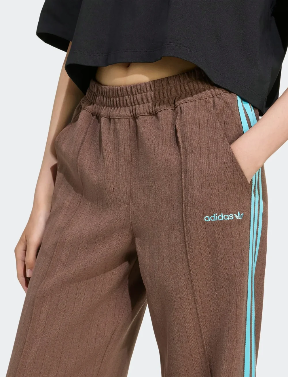 adidas Originals - TAILORED PANTS - treeningpüksid - auburn - 5