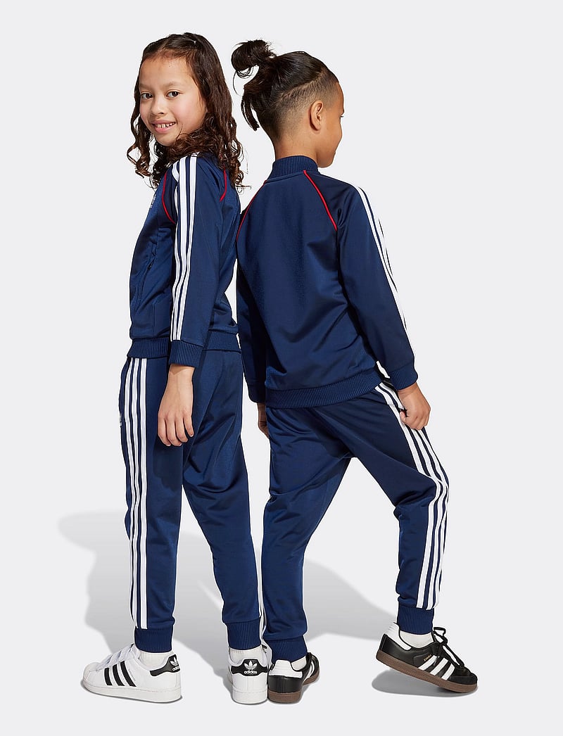 adidas Originals - SST TRACKSUIT - treniņtērpi un divdaļīgi komplekti - nindig/white/betsca - 3
