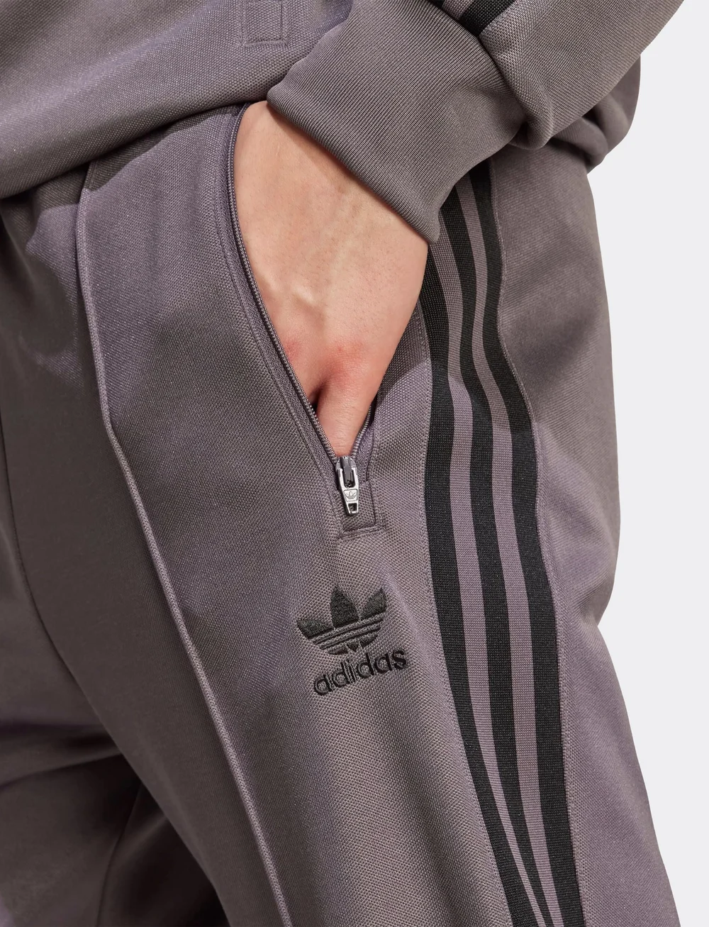 adidas Originals - CLASSIC TP - casual - grestr/black - 2