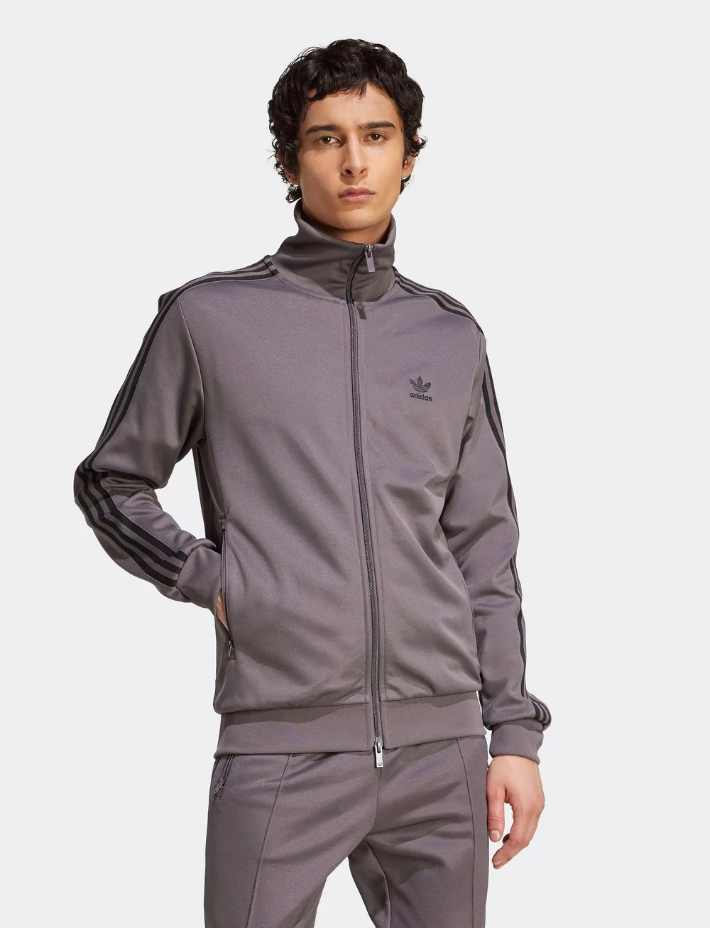 adidas Originals - CLASSIC TT - oberteile - grestr/black - 0