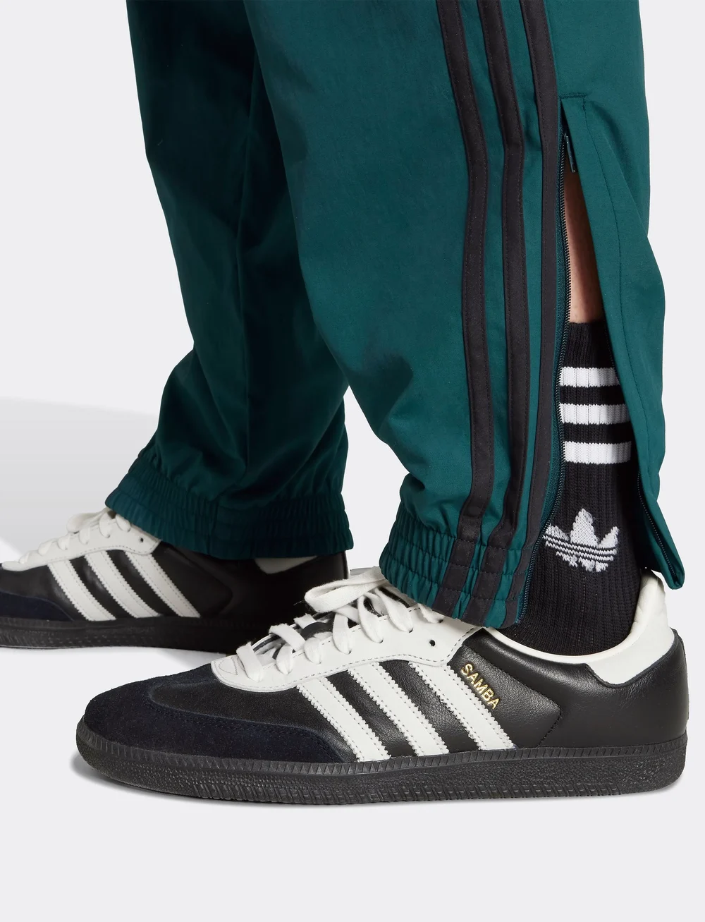 adidas Originals - FIREBIRD PANTS - trainingshosen - aurivy/black - 4