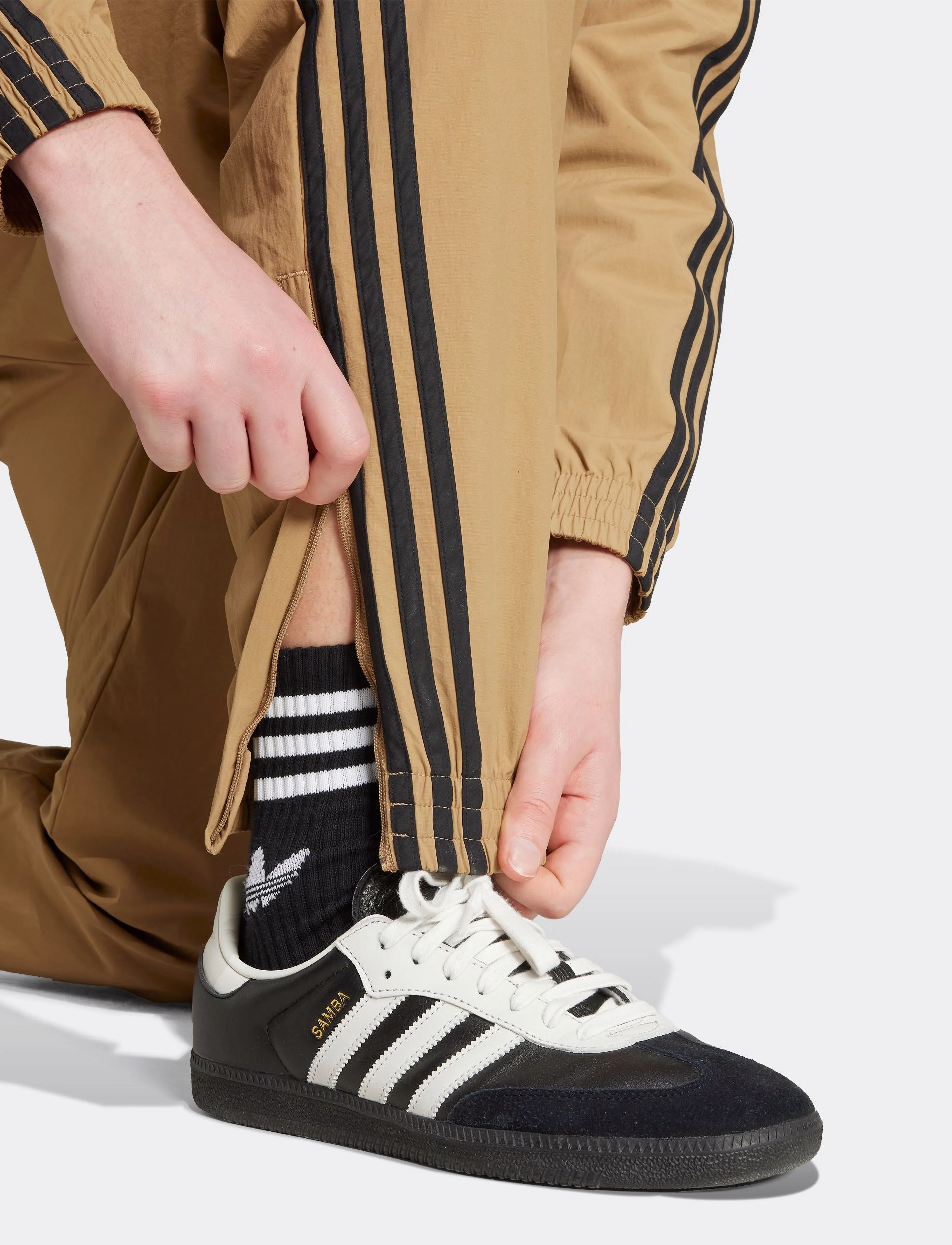 adidas Originals - FIREBIRD PANTS - spordipüksid - cardbo/black - 3