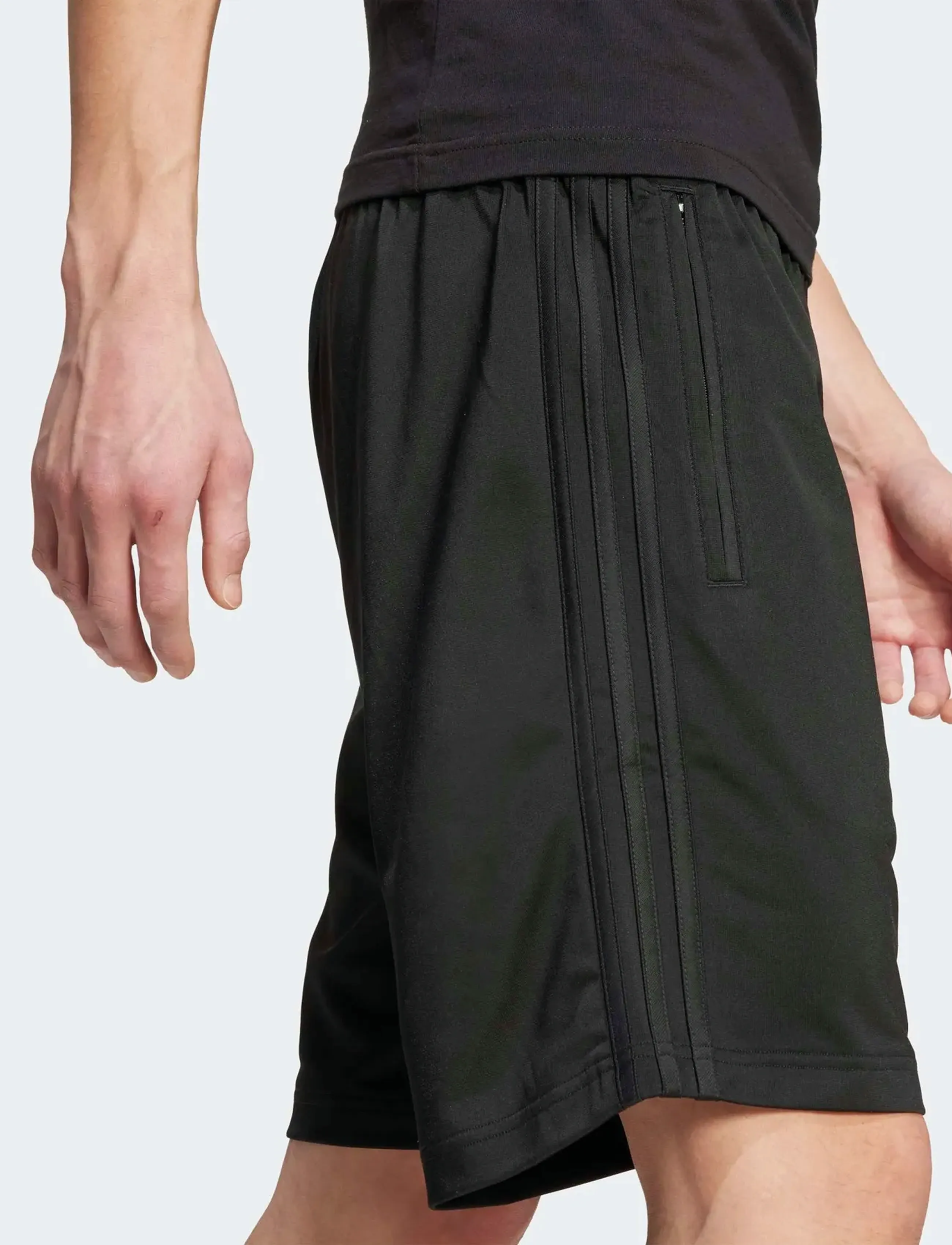 adidas Originals - FIREBIRD SHORT - black/black - 2