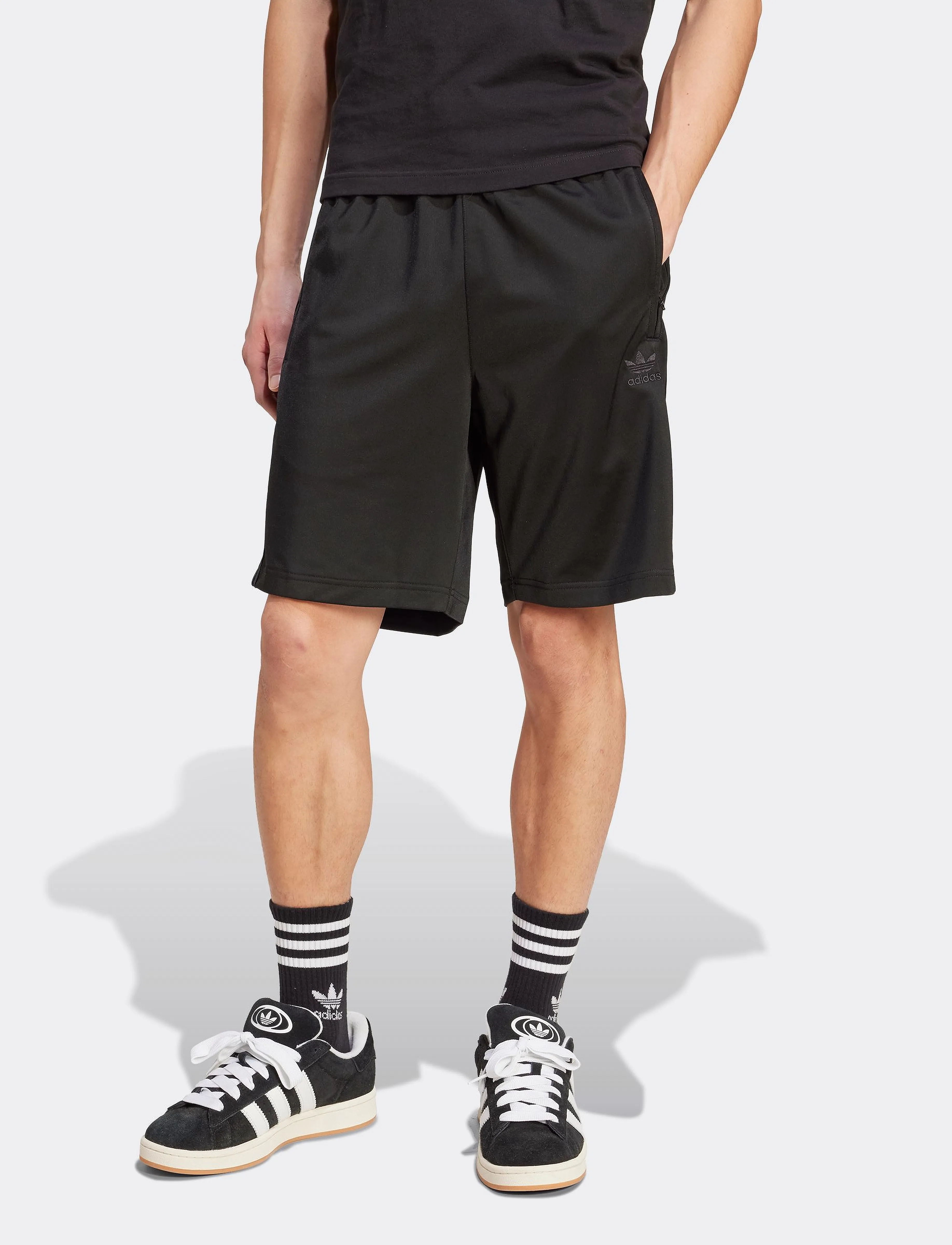 adidas Originals - FIREBIRD SHORT - black/black - 5