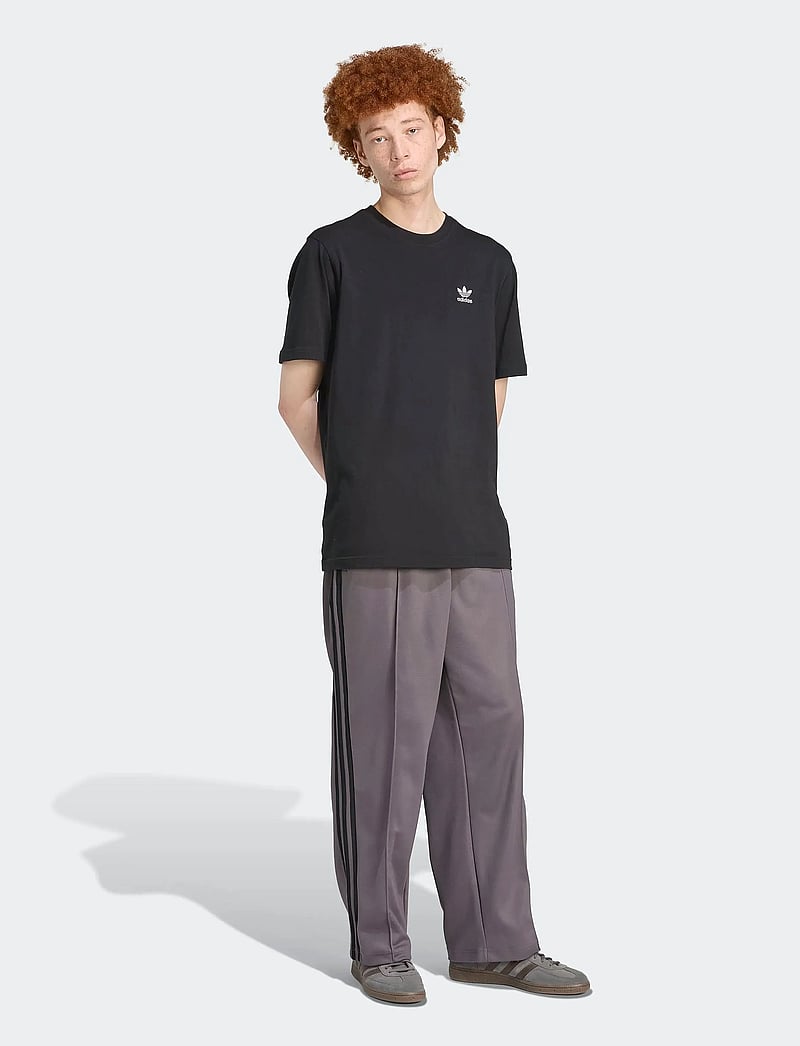 adidas Originals - BAGGY TP - grestr/black - 0