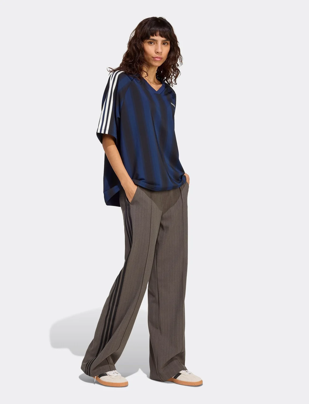 adidas Originals - LINEAR TEE - jalkapallopaidat - nindig - 2