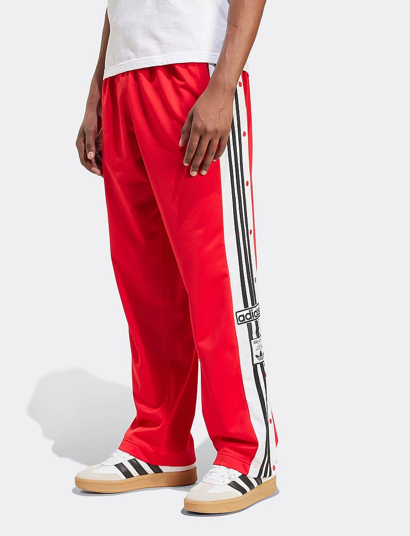 adidas Originals - ADIBREAK TP - verryttelyhousut - betsca/black - 5