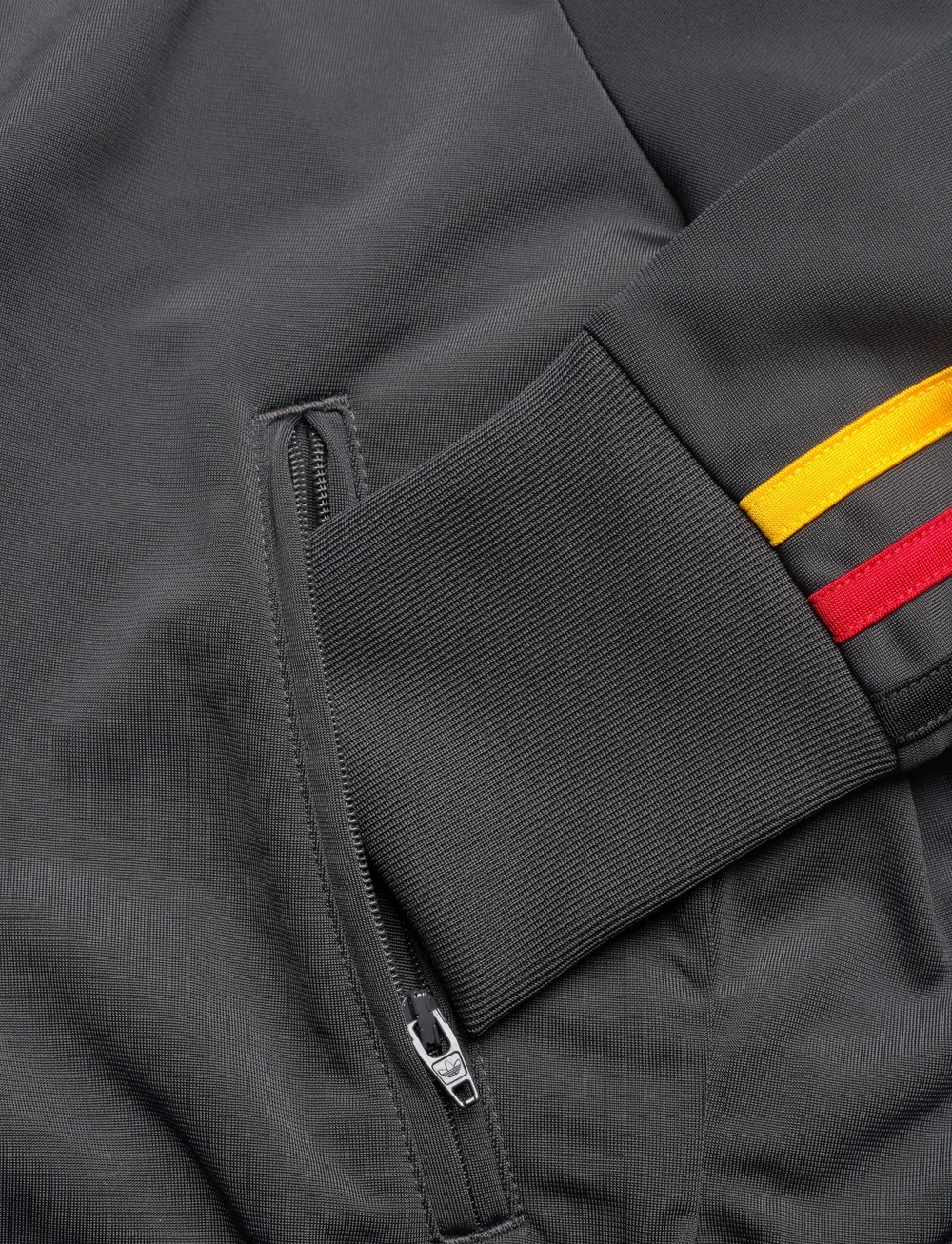 adidas Originals - FB CLASSIC TT_ - oberteile - utiblk/cogold/tepore/ - 5