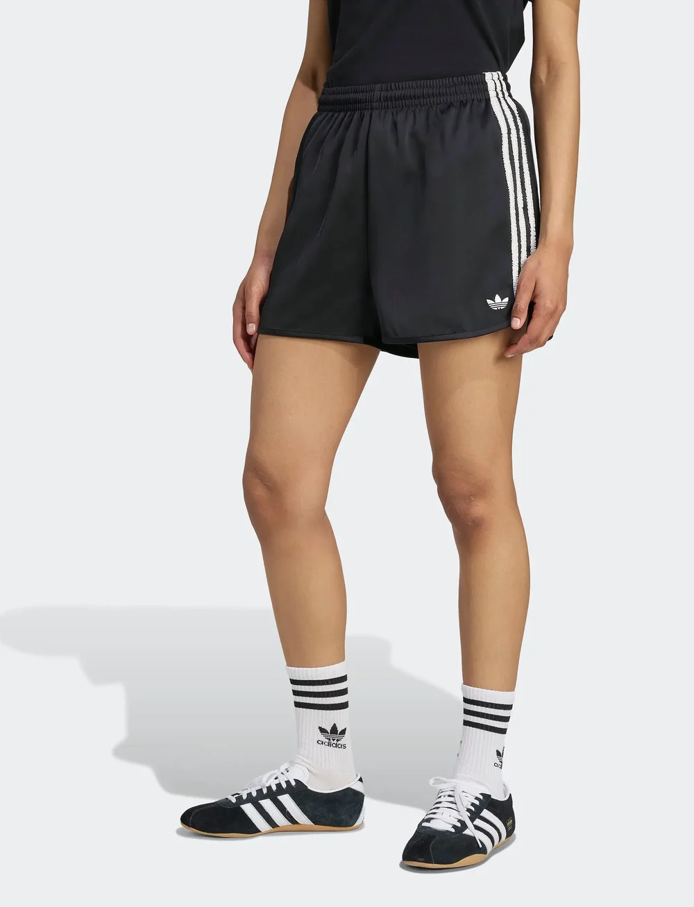 adidas Originals - RUFFLE SHORTS - casual shorts - black - 5