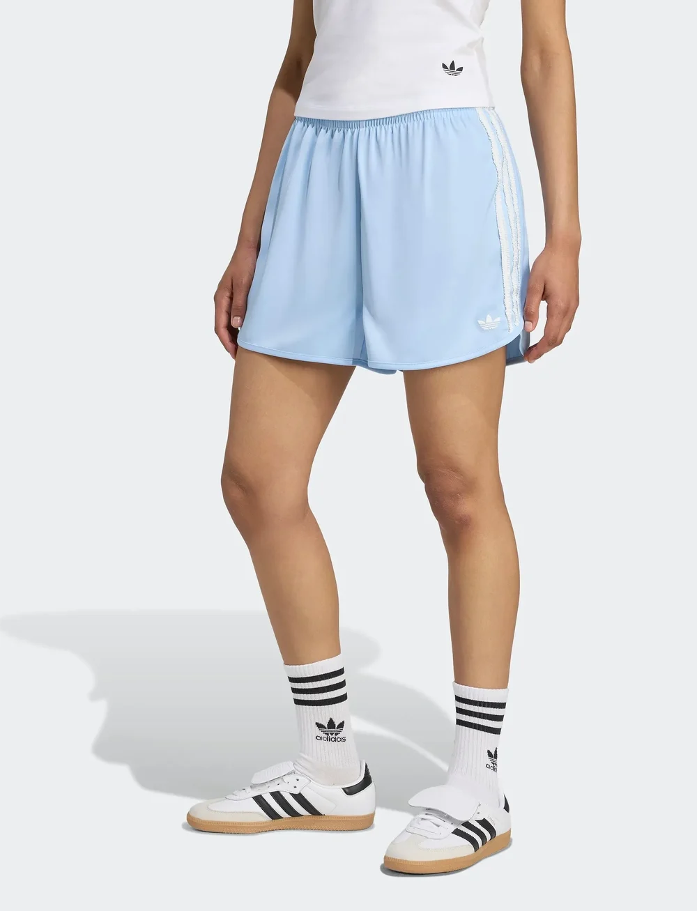 adidas Originals - RUFFLE SHORTS - afslappede shorts - clesky - 0