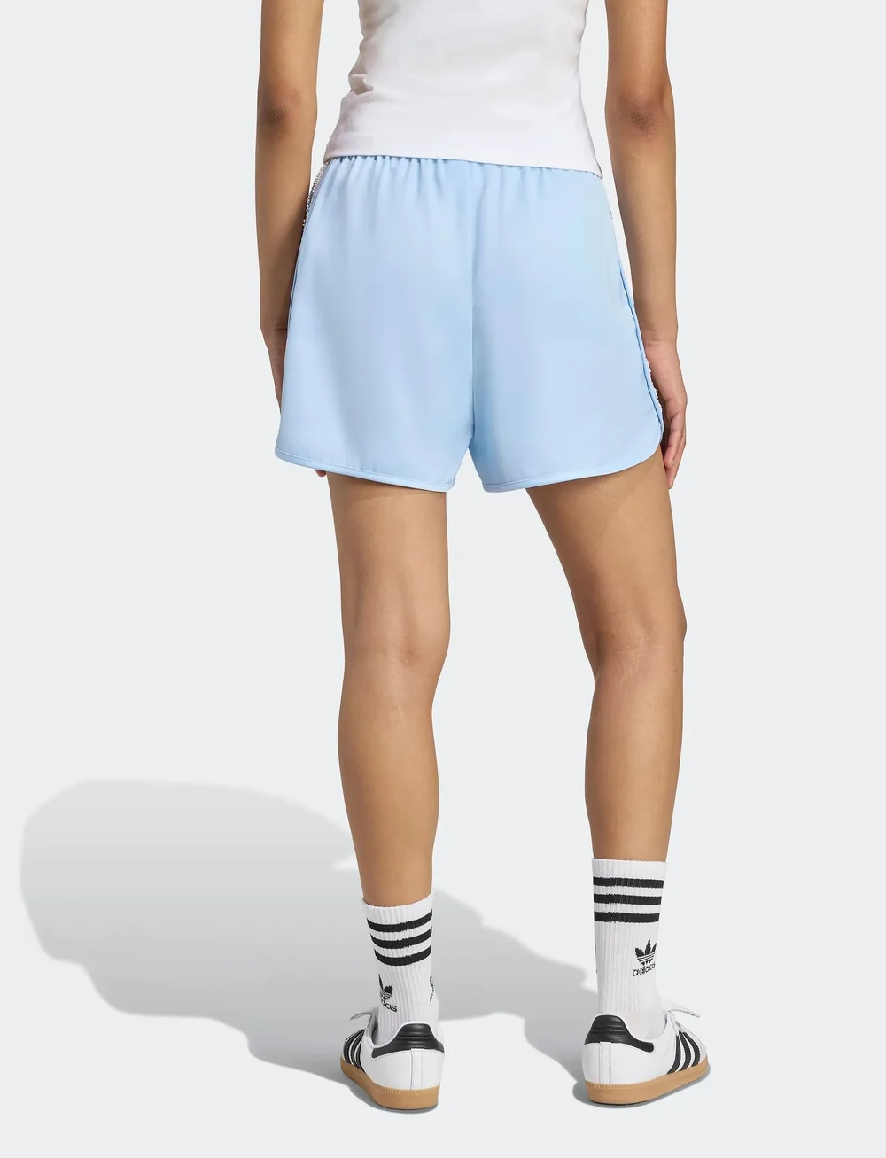 adidas Originals - RUFFLE SHORTS - afslappede shorts - clesky - 5
