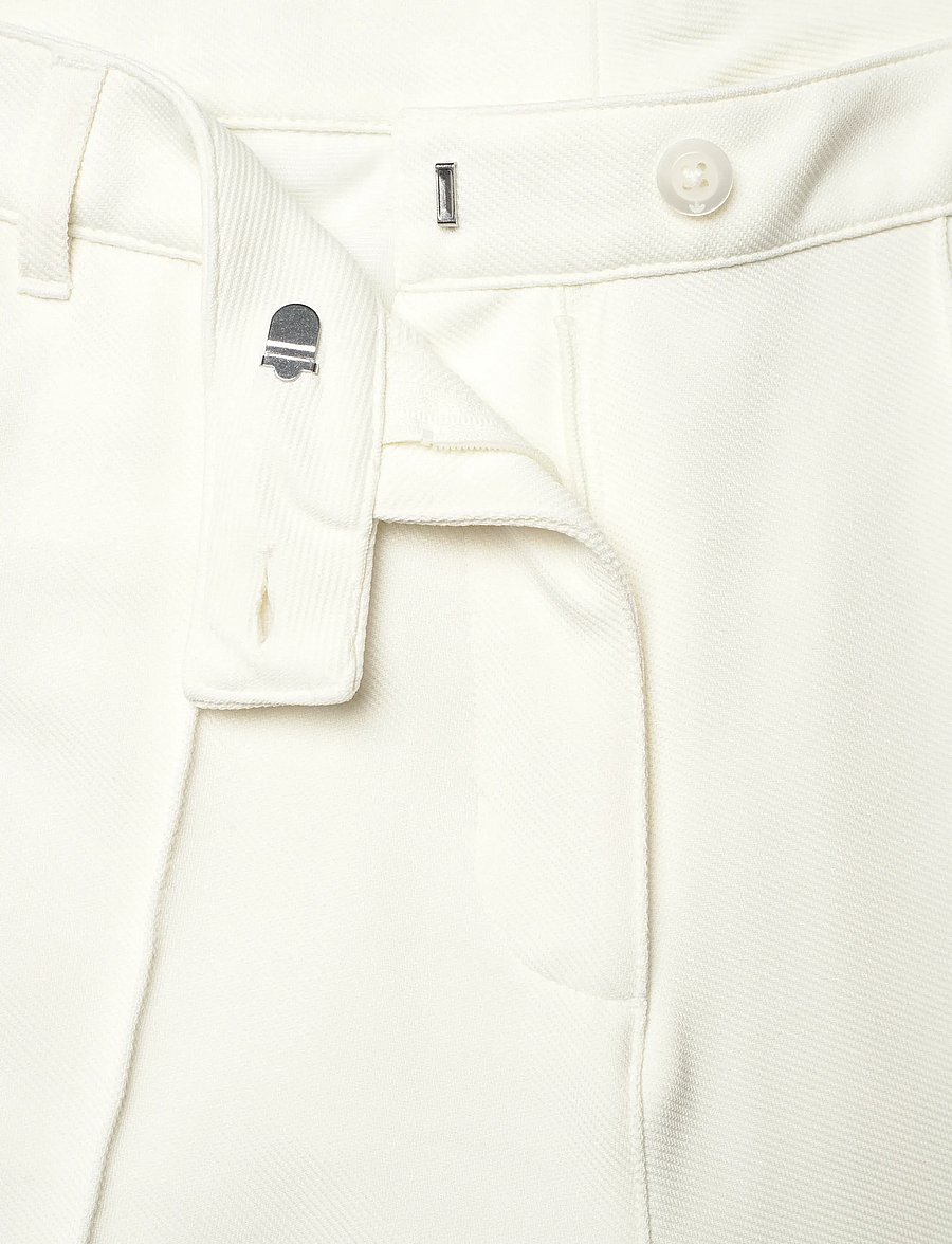 adidas Originals - MANAGER PANTS - casual - owhite - 5