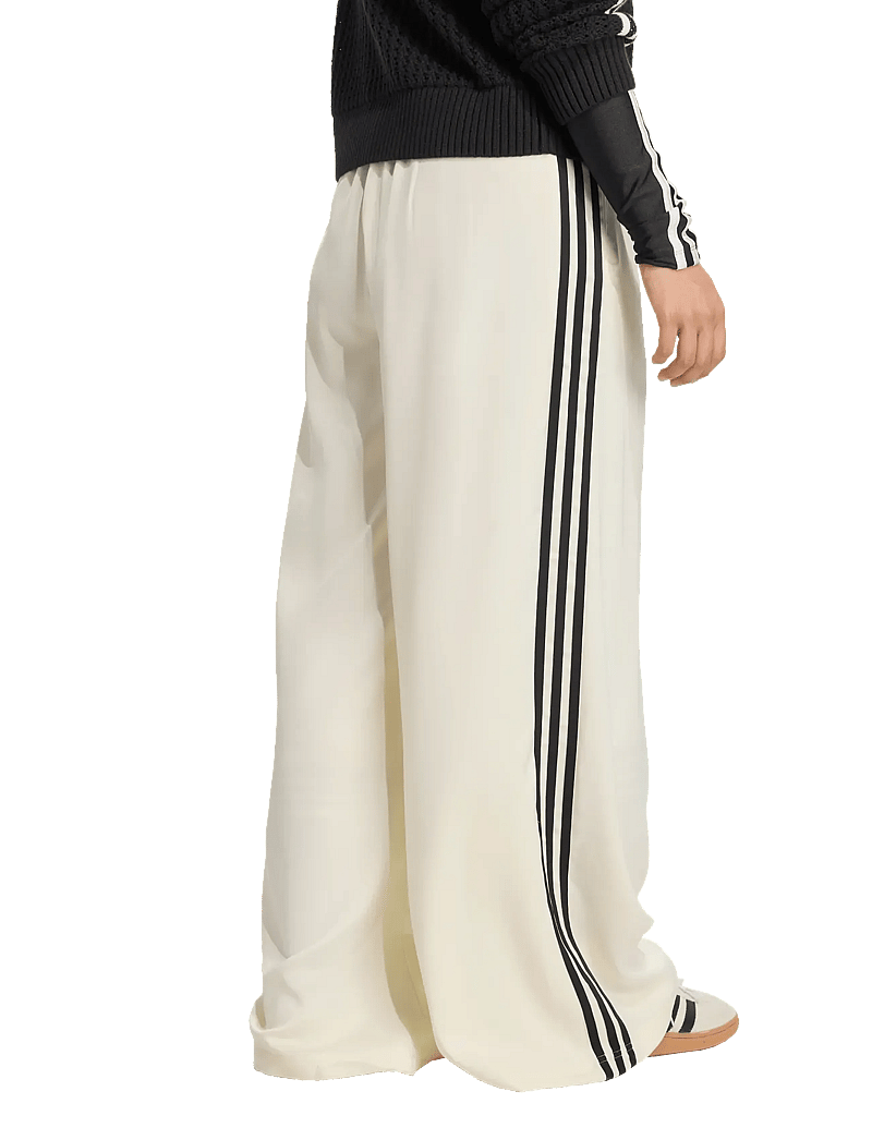adidas Originals - SATIN TP WL - Æfingabuxur - crewht/black - 5