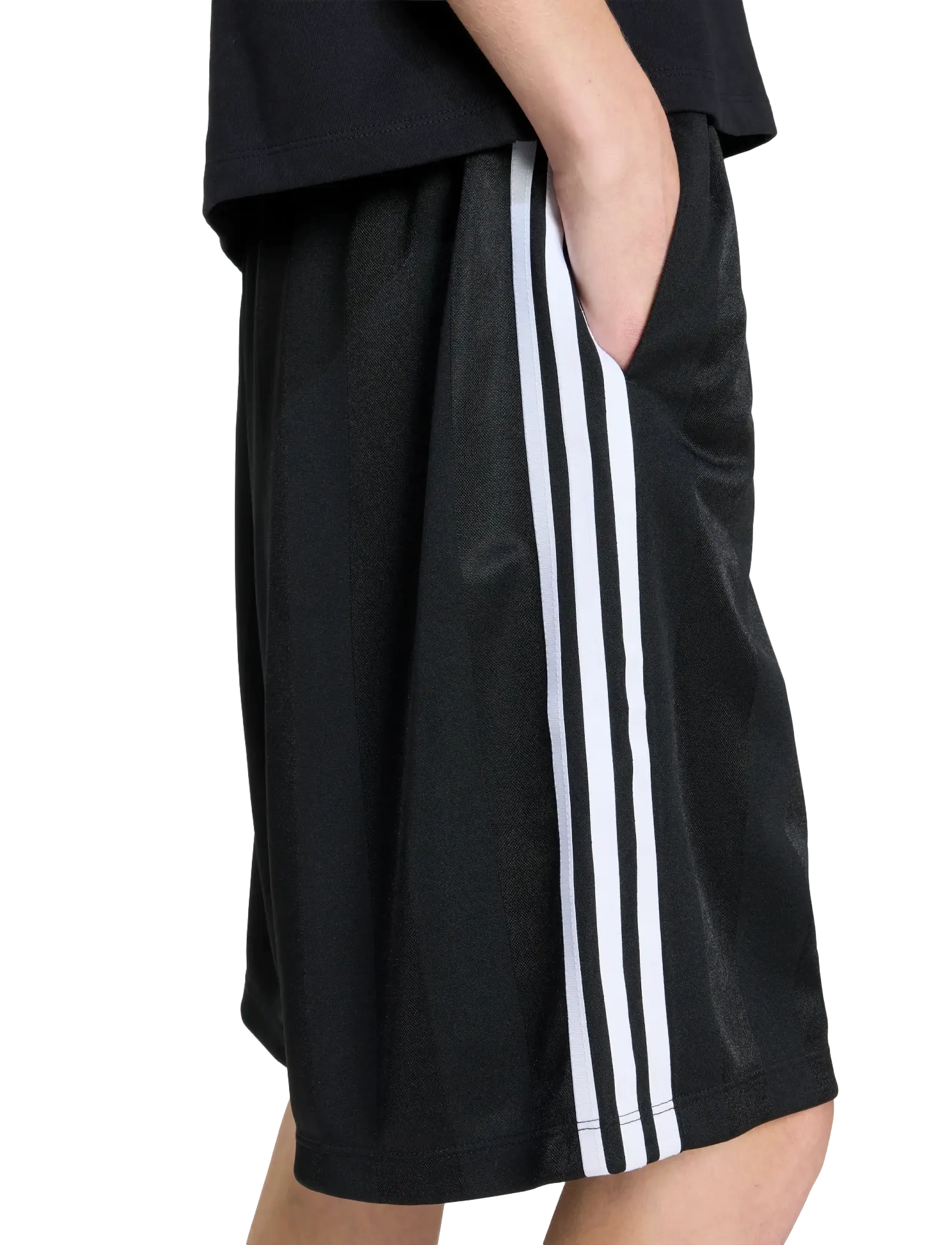 adidas Originals - 3S JAQUARD JORT - lühikesed püksid - black - 4