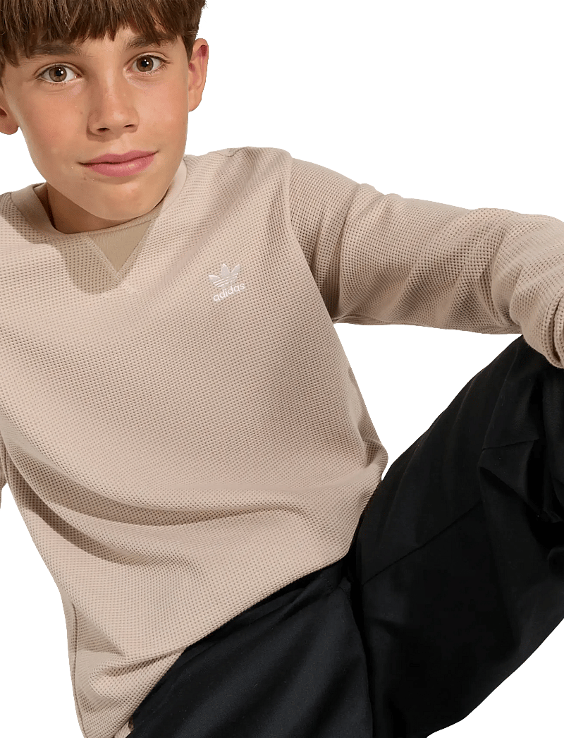 adidas Originals - WAFFLE LS - sweatshirts - stokha - 4