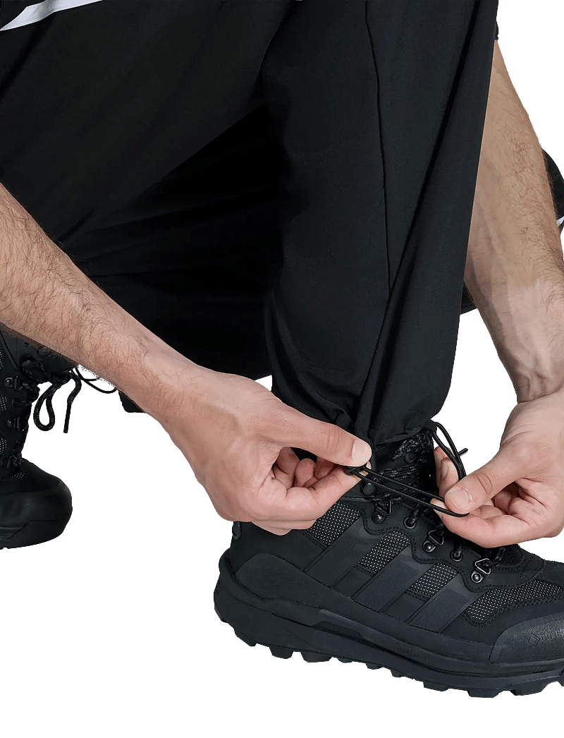 adidas Originals - TEAMGEIST TP - trainingshosen - black/black/white - 4