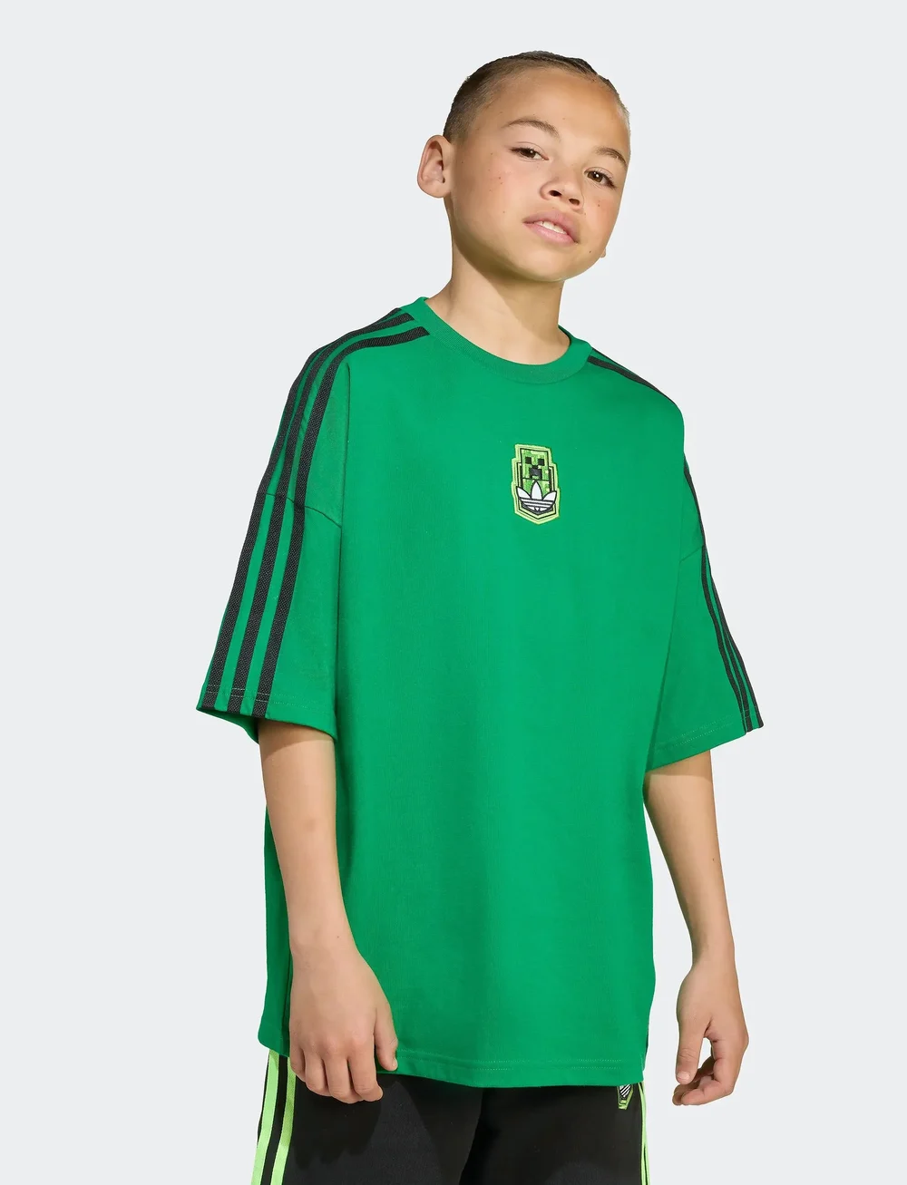 adidas Originals - GFX TEE - kortärmade t-shirts - green - 0