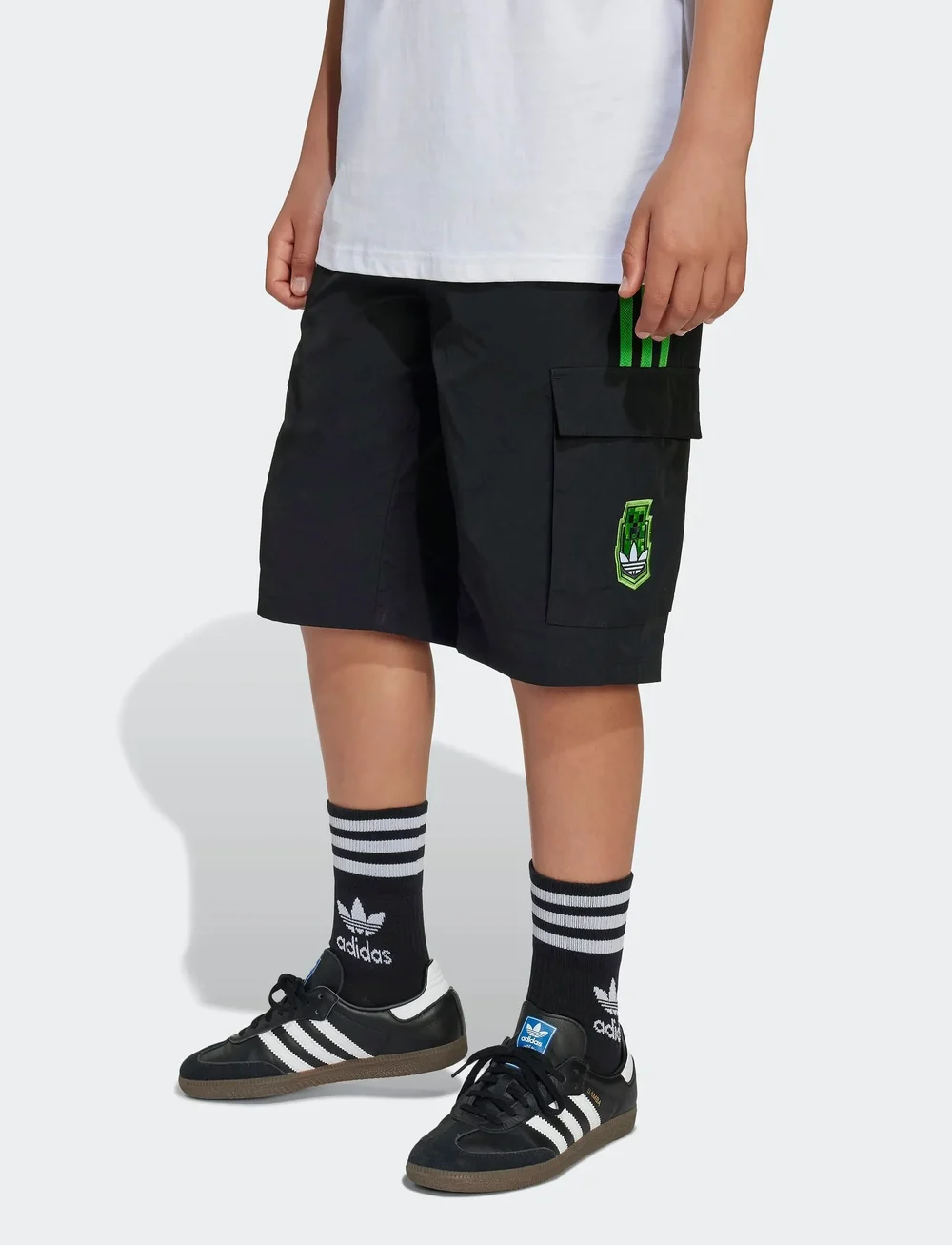 adidas Originals - CARGO SHORTS - sportshorts - black - 0
