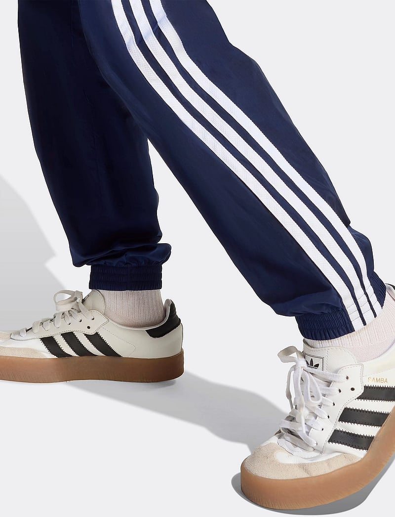 adidas Originals - PANTS - sportiska stila bikses - nindig - 2
