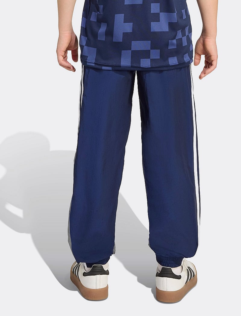 adidas Originals - PANTS - sportiska stila bikses - nindig - 4