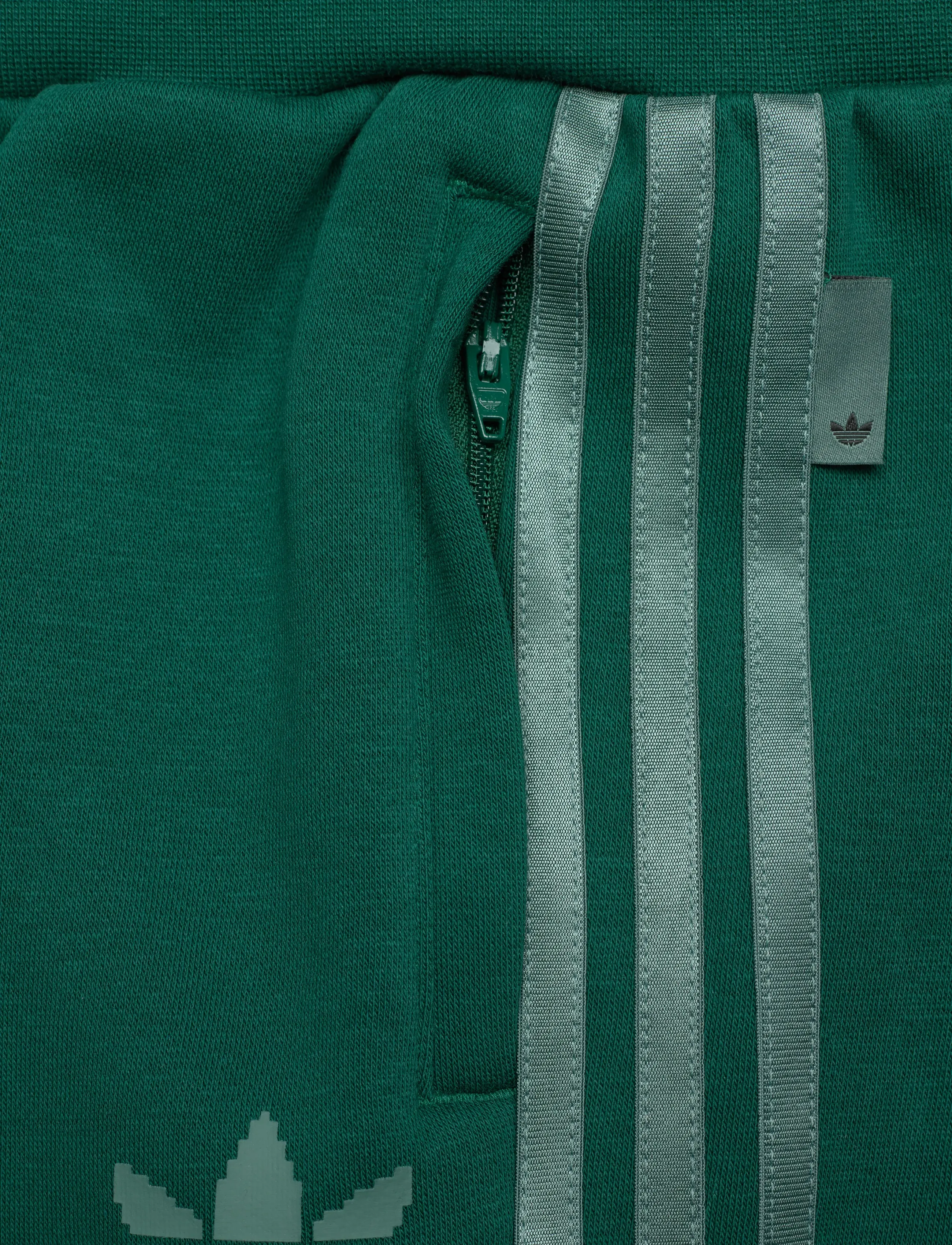 adidas Originals - LO PANTS - sweatpants - cgreen - 4