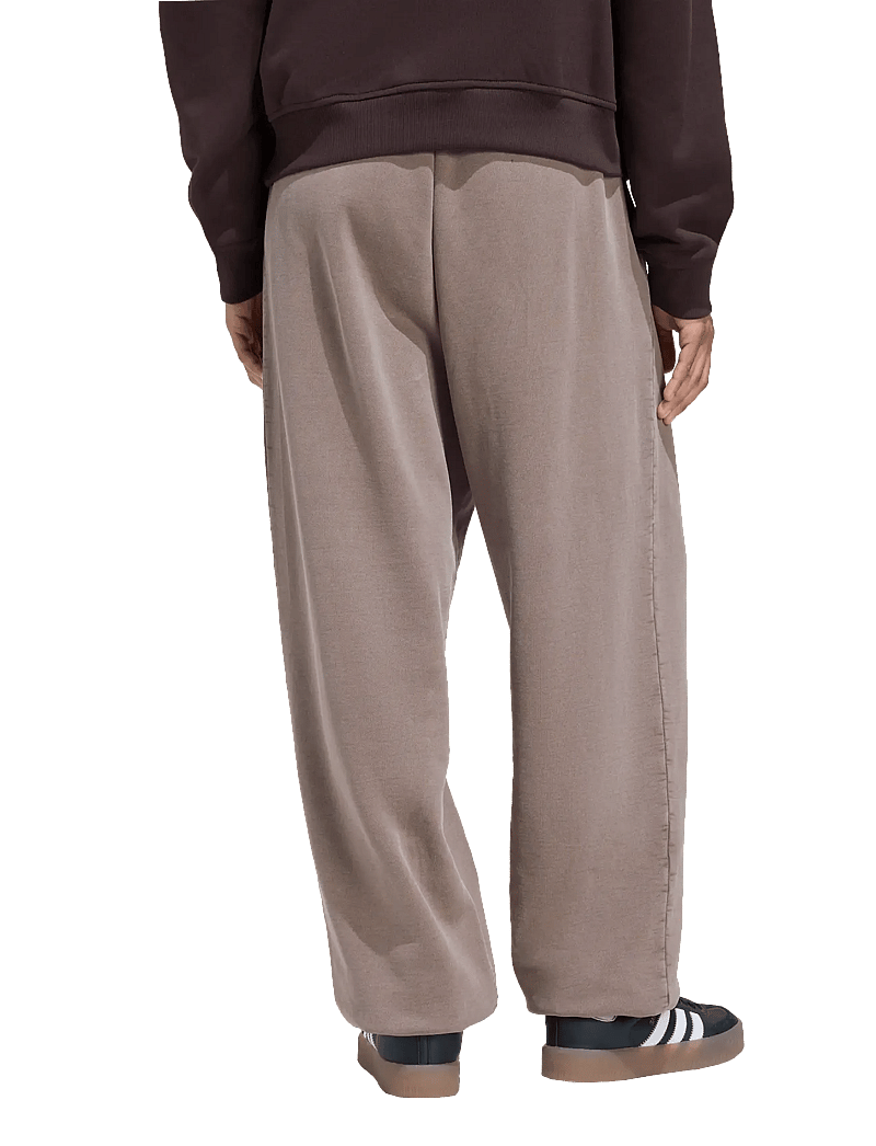 adidas Originals - ESS JOGGER - hverdags stil - earstr - 5