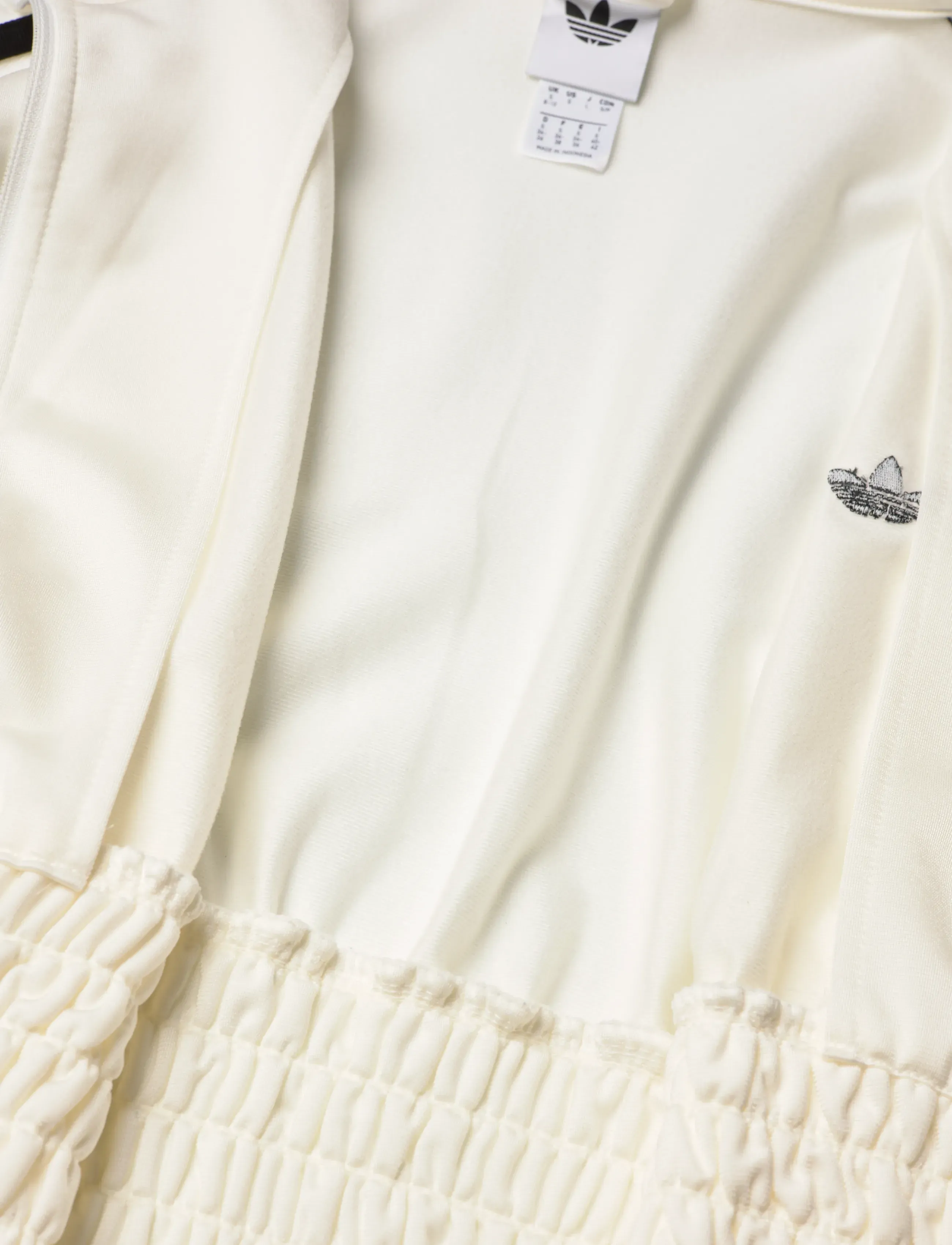 adidas Originals - SMOCKED FB TT - owhite - 3