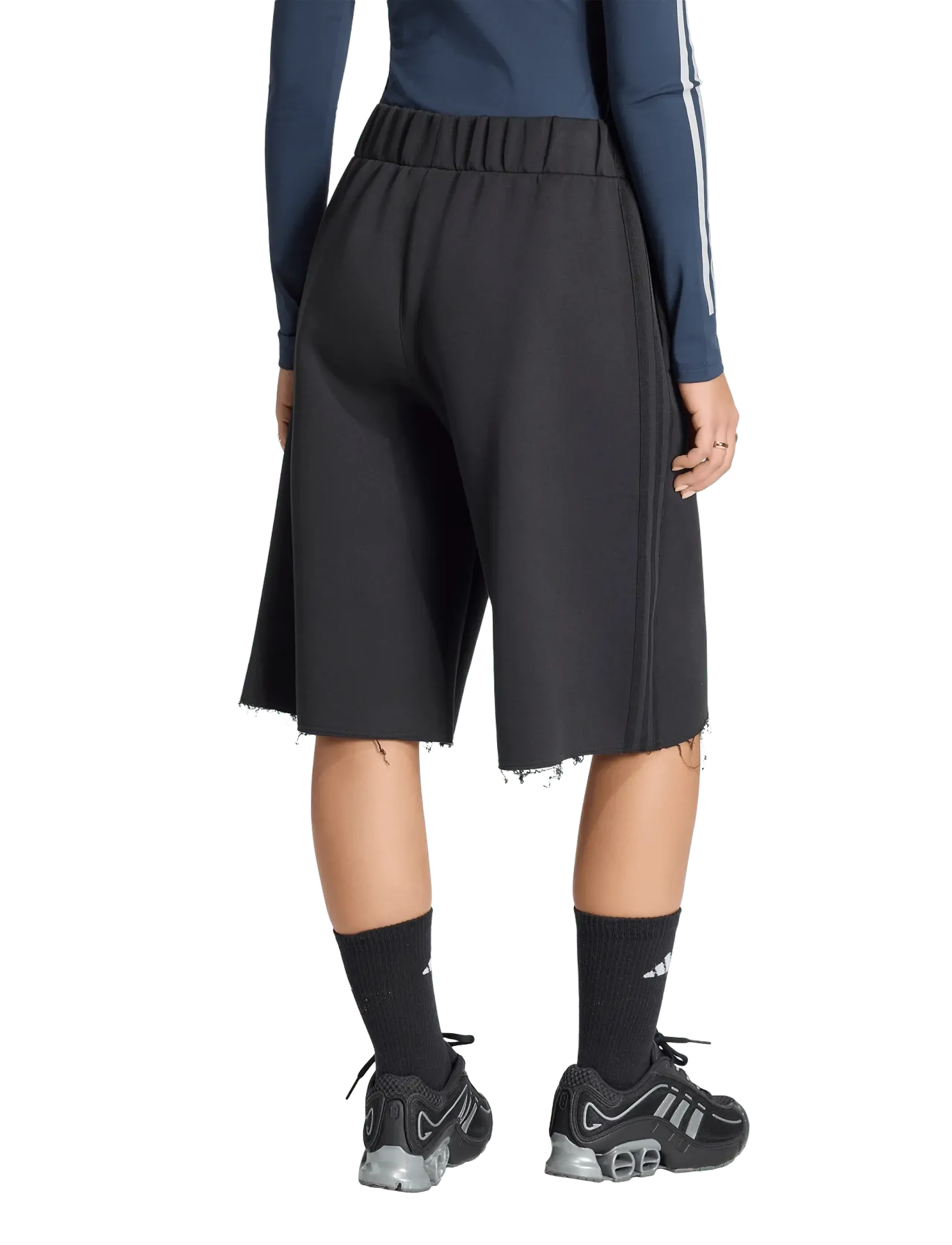 adidas Originals - TEAMGEIST SHO - püksid - black - 5