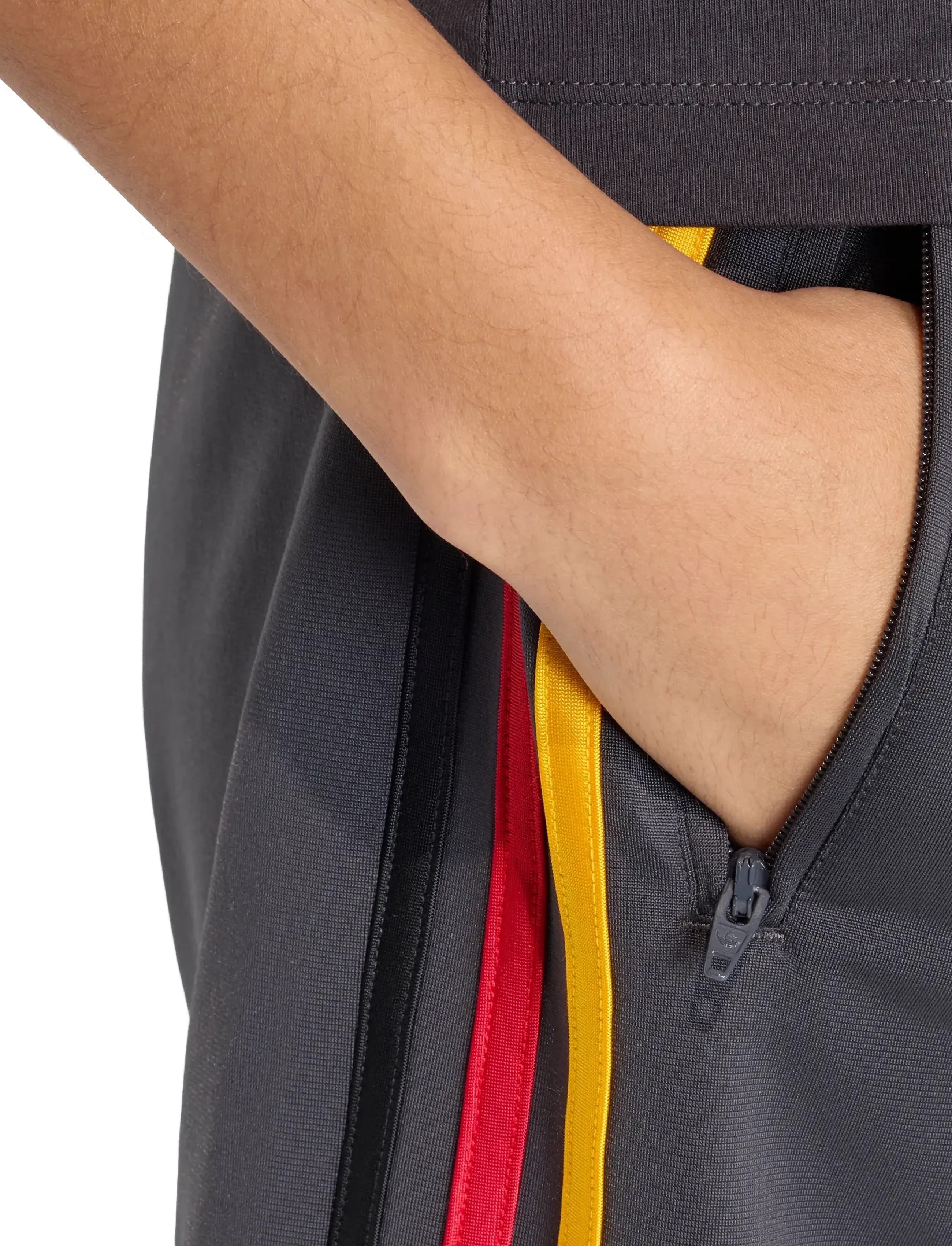 adidas Originals - FB SHORT - casual shorts - utiblk/cogold/powred/ - 4