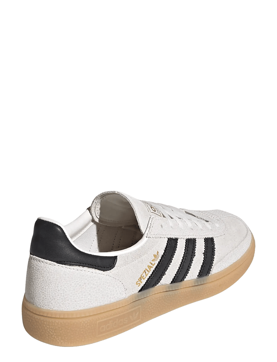 adidas Originals - HANDBALL SPEZIAL W - low top sneakers - clowhi/cblack/goldmt - 2