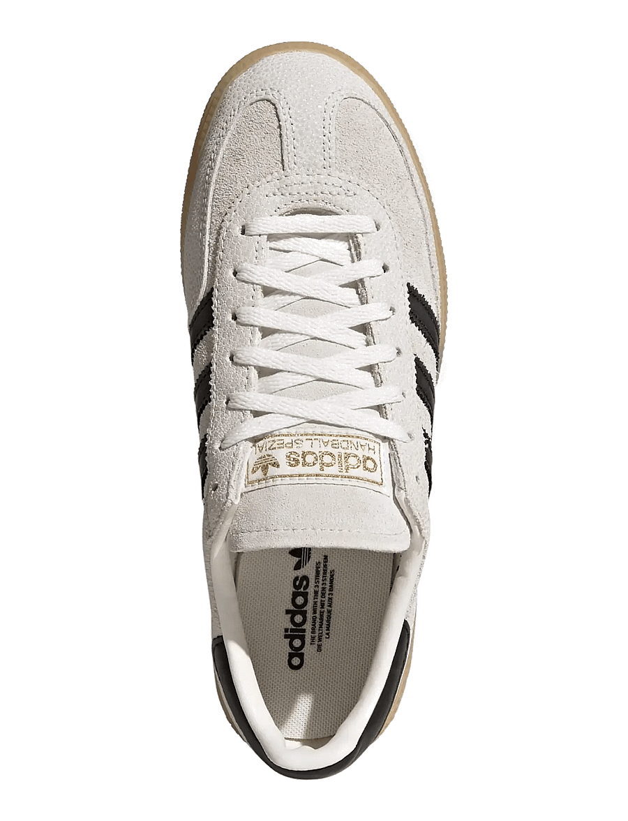 adidas Originals - HANDBALL SPEZIAL W - low top sneakers - clowhi/cblack/goldmt - 3