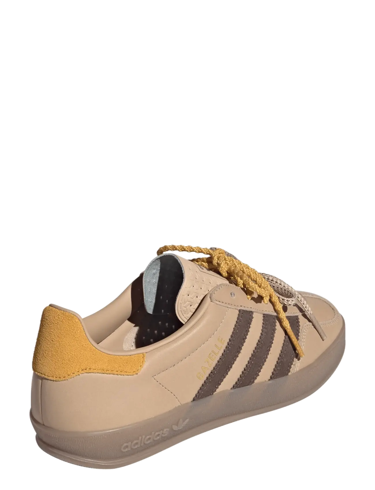 adidas Originals - GAZELLE INDOOR W - low top sneakers - magbei/brown/preyel - 2