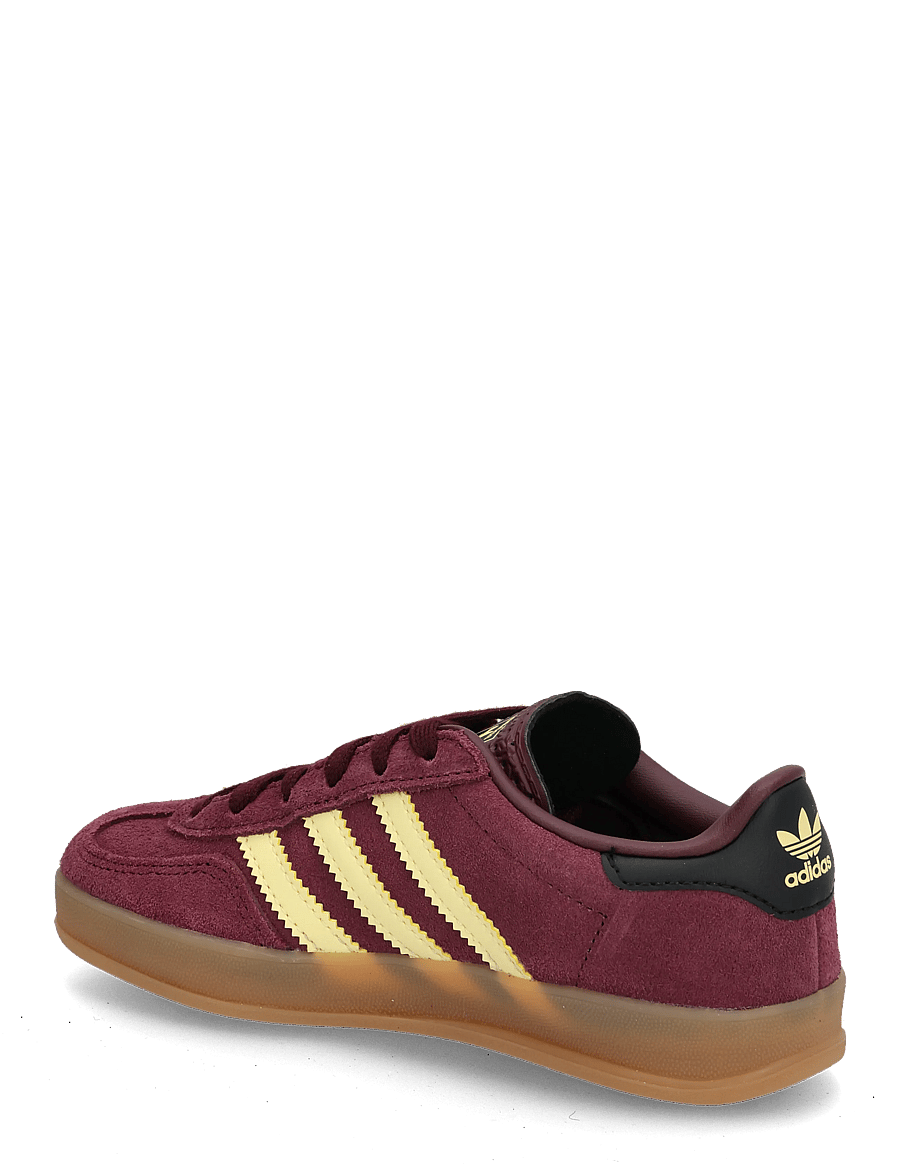 adidas Originals - GAZELLE INDOOR C - lave sneakers - maroon/almyel/goldmt - 1