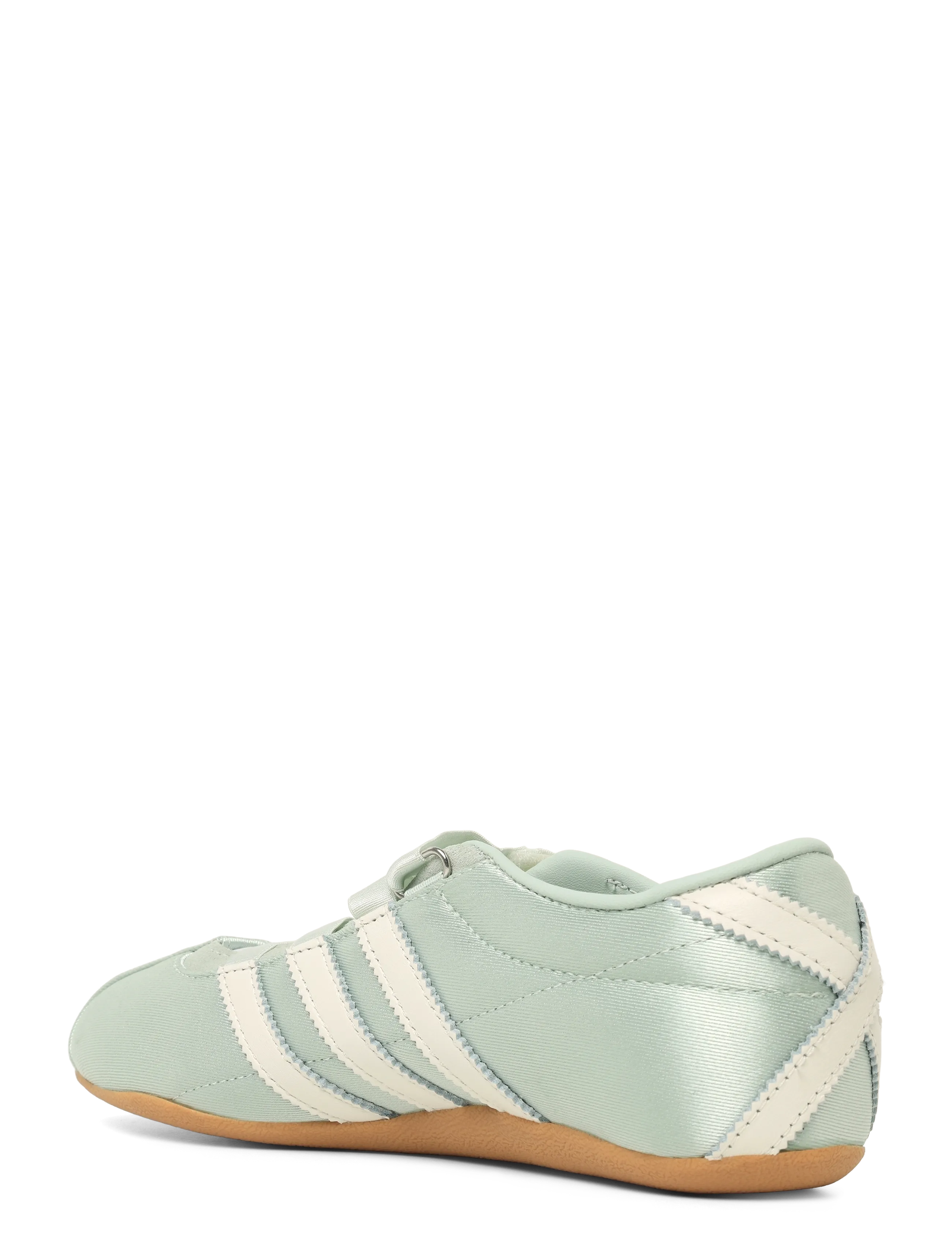 adidas Originals - TOKYO MJ W - low top sneakers - lingrn/owhite/silvmt - 1