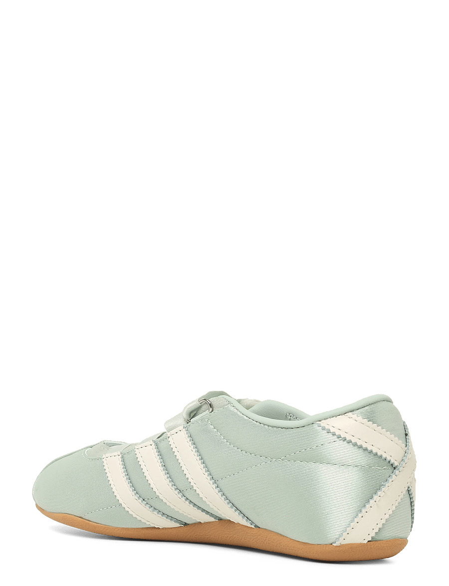 adidas Originals - TOKYO MJ W - low top sneakers - lingrn/owhite/silvmt - 1