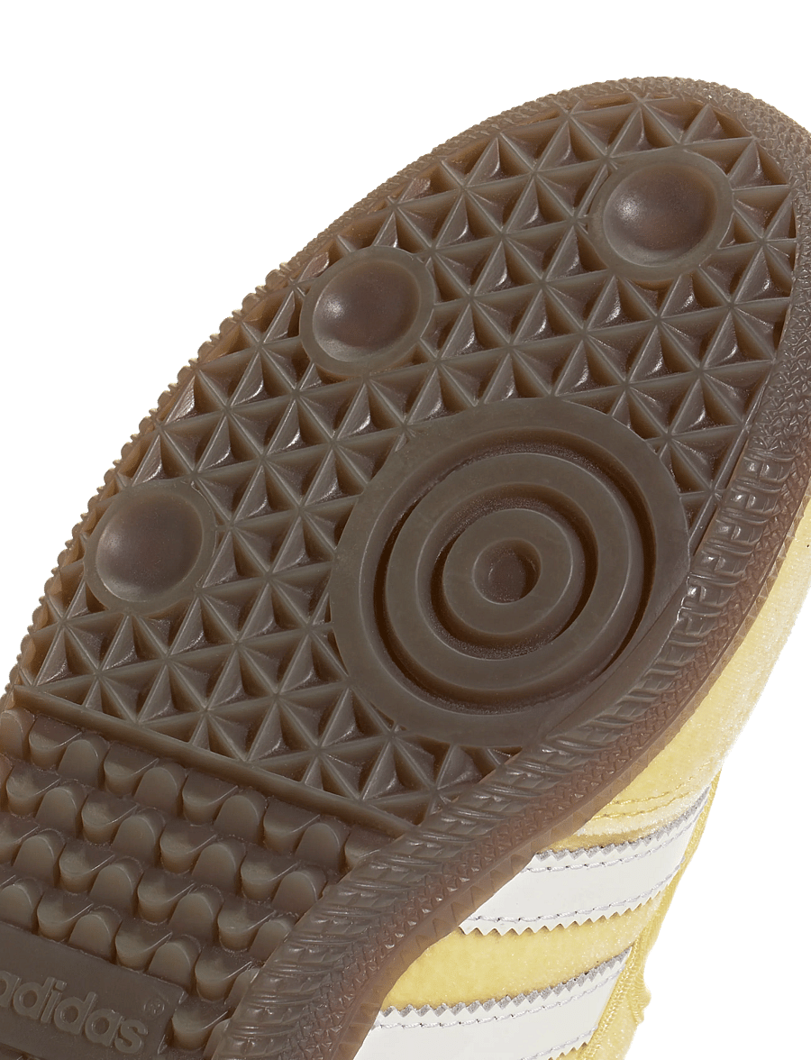 adidas Originals - SAMBA JANE W - low top sneakers - almyel/ftwwht/gum5 - 4