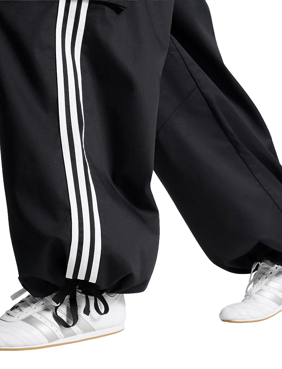 adidas Originals - TWL CARGO PANTS - casual byxor - black/white - 3