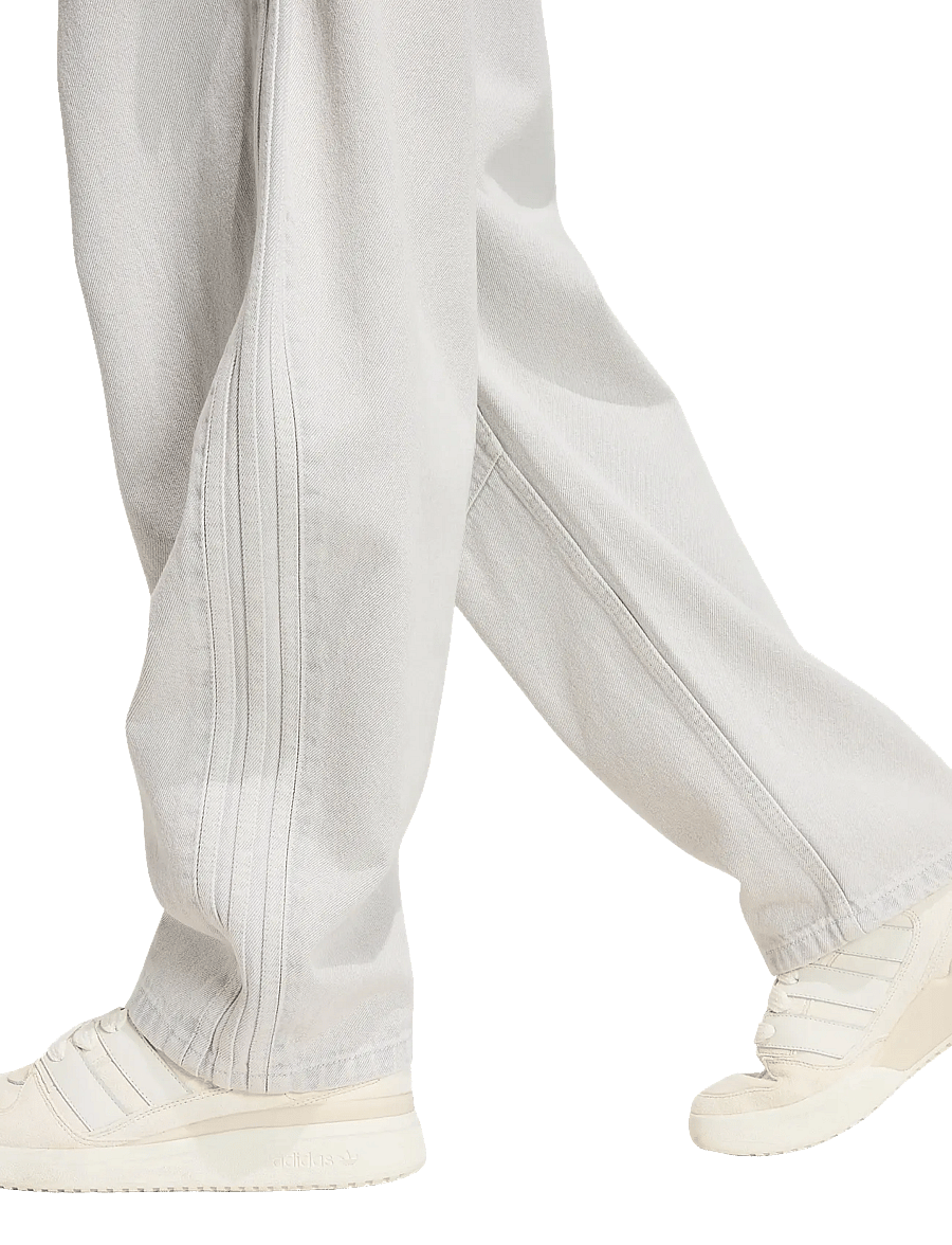 adidas Originals - BARREL PNT D - casual trousers - clgrde - 2