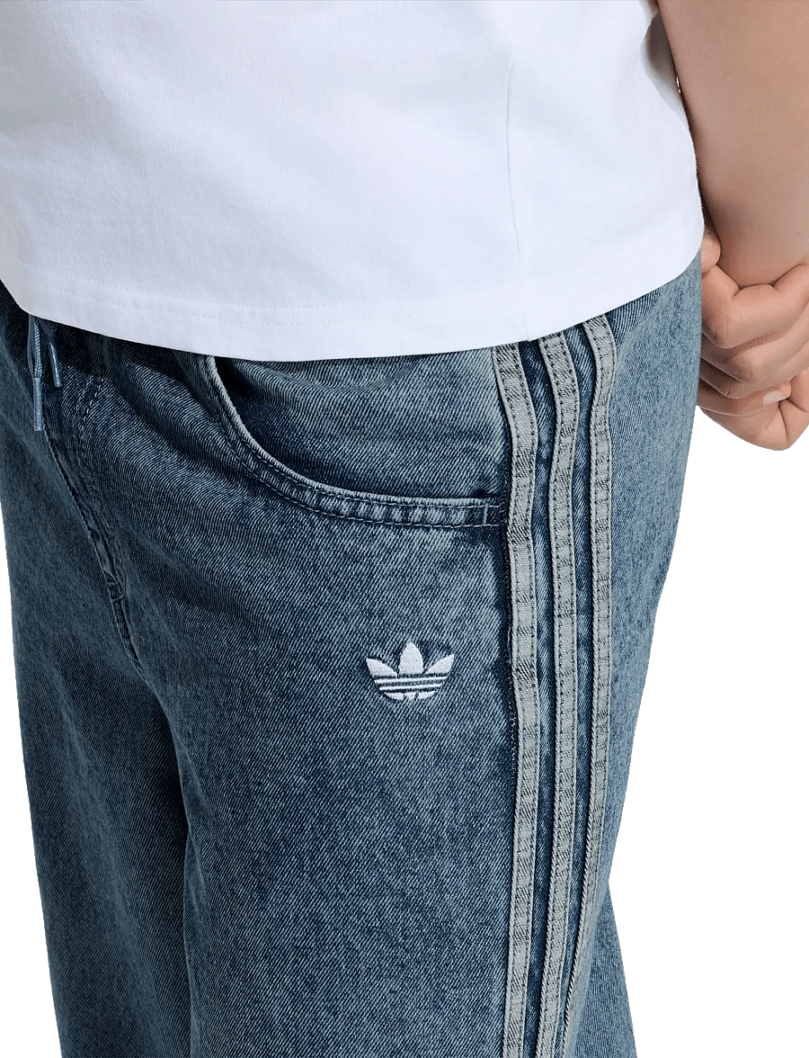adidas Originals - FIREBIRD DEN TP - loose jeans - worblu - 4