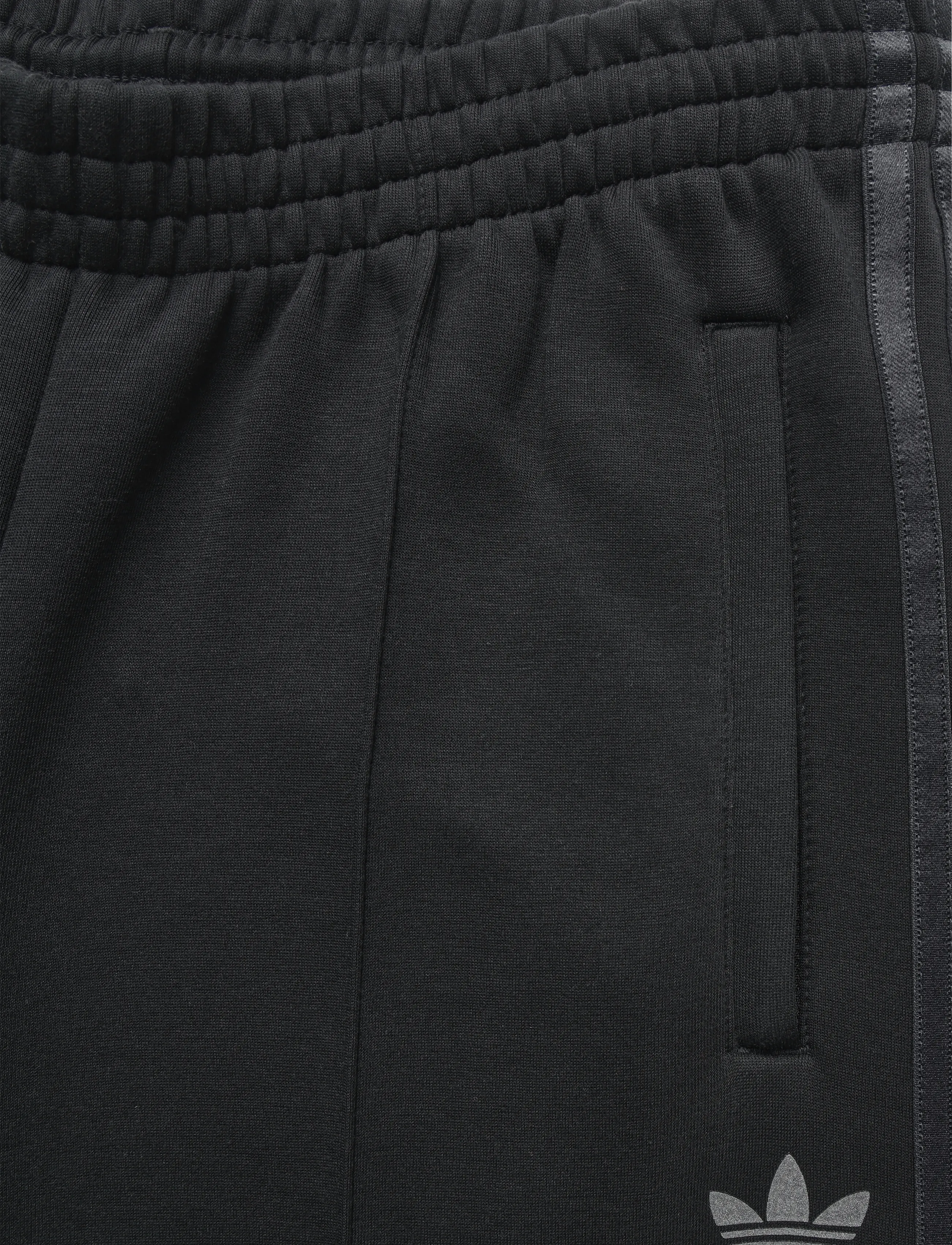 adidas Originals - SPACER PANT - träningsbyxor - black/blkref/ntgrey - 3