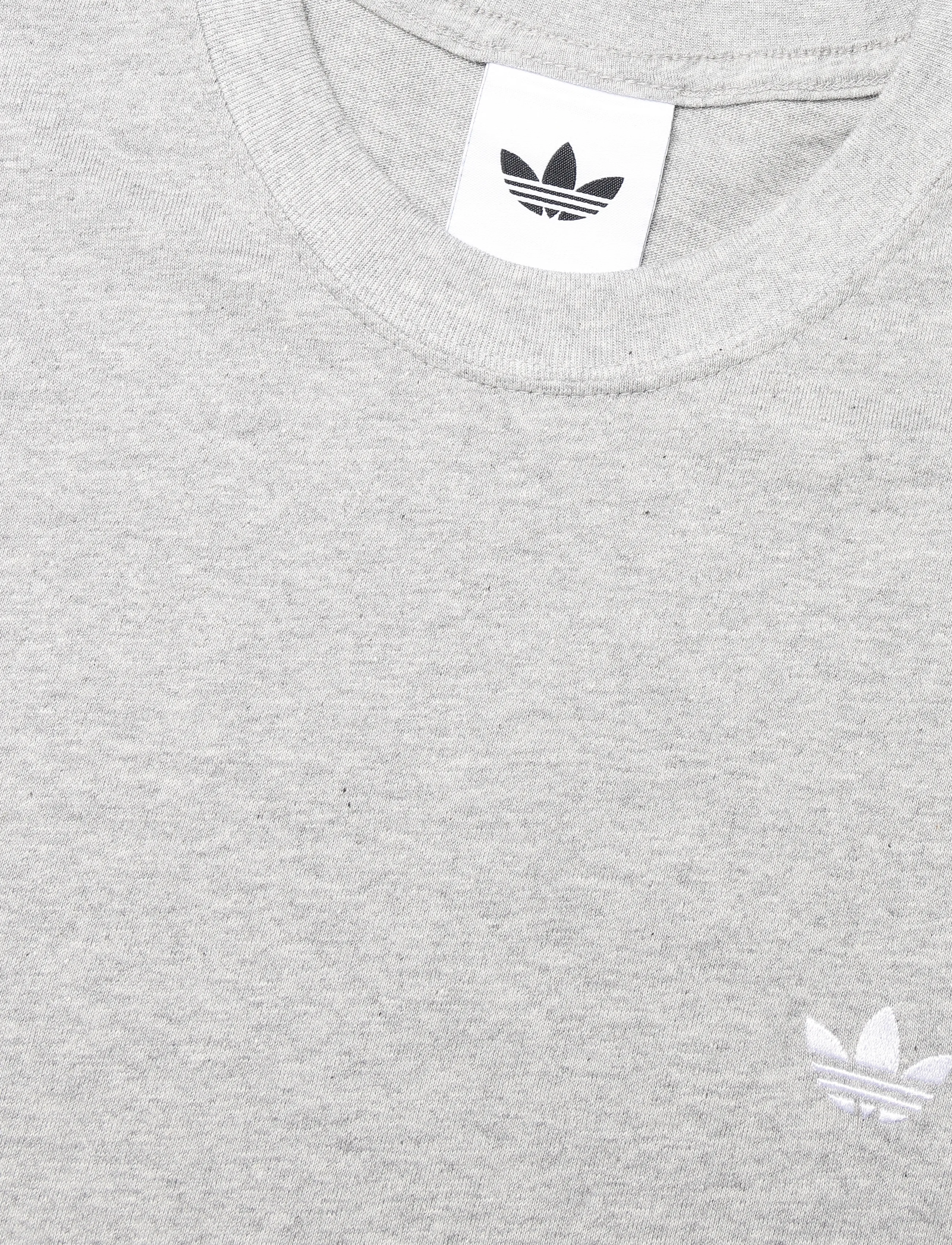 adidas Originals - ESS REG TEE - oberteile & t-shirts - mgreyh - 2
