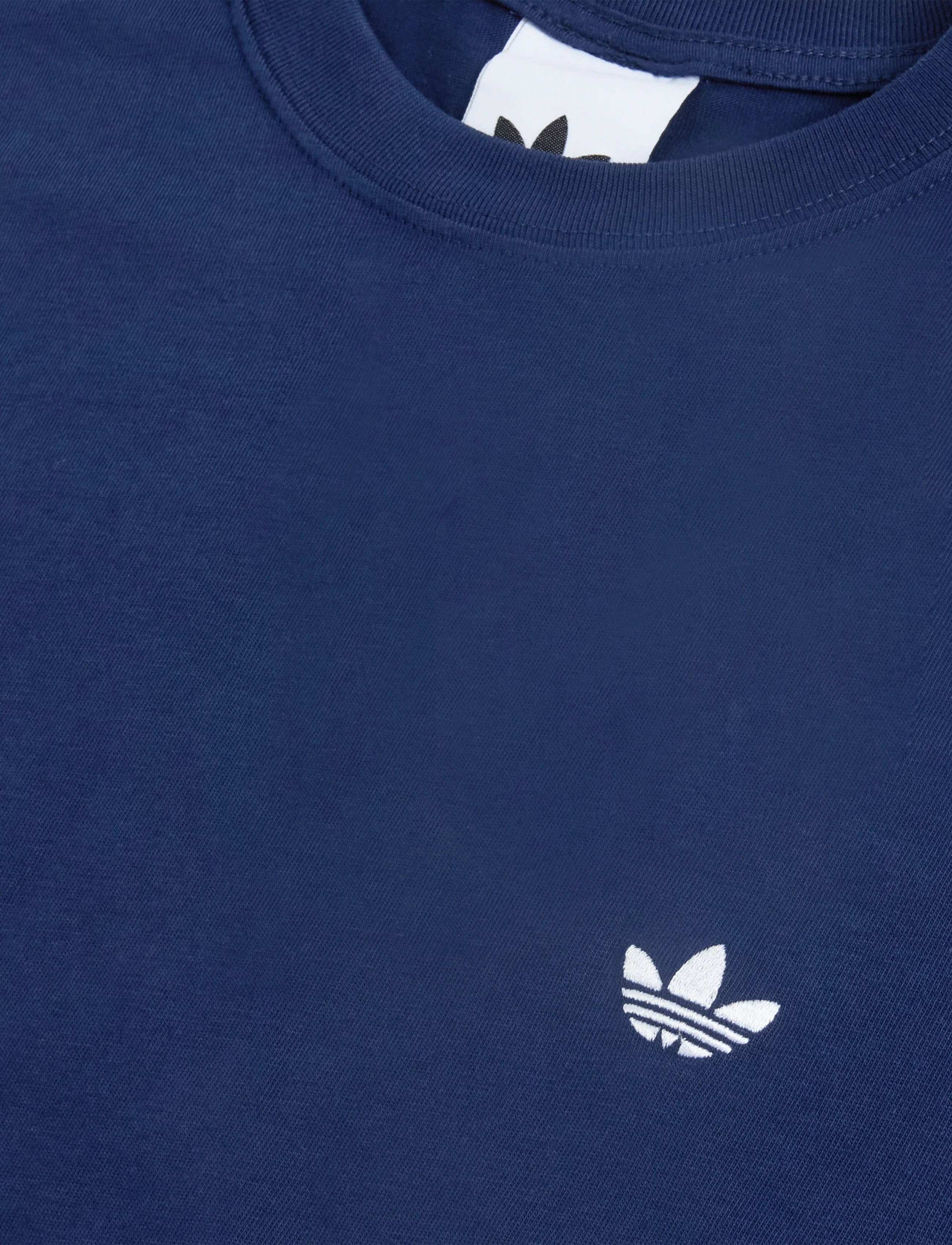 adidas Originals - ESS LOOSE TEE - oberteile & t-shirts - nindig - 2