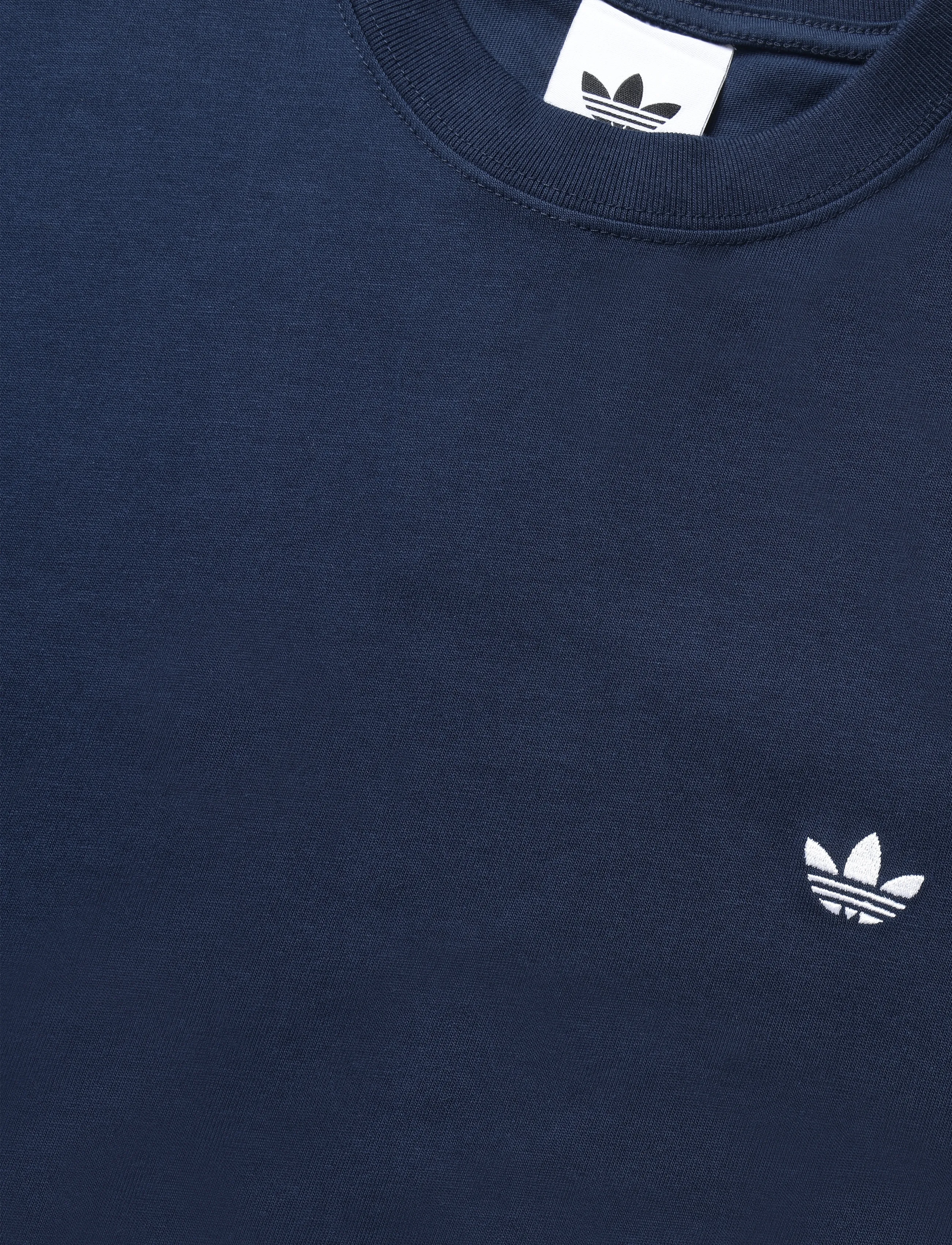 adidas Originals - ESS OS TEE - oberteile & t-shirts - nindig - 2