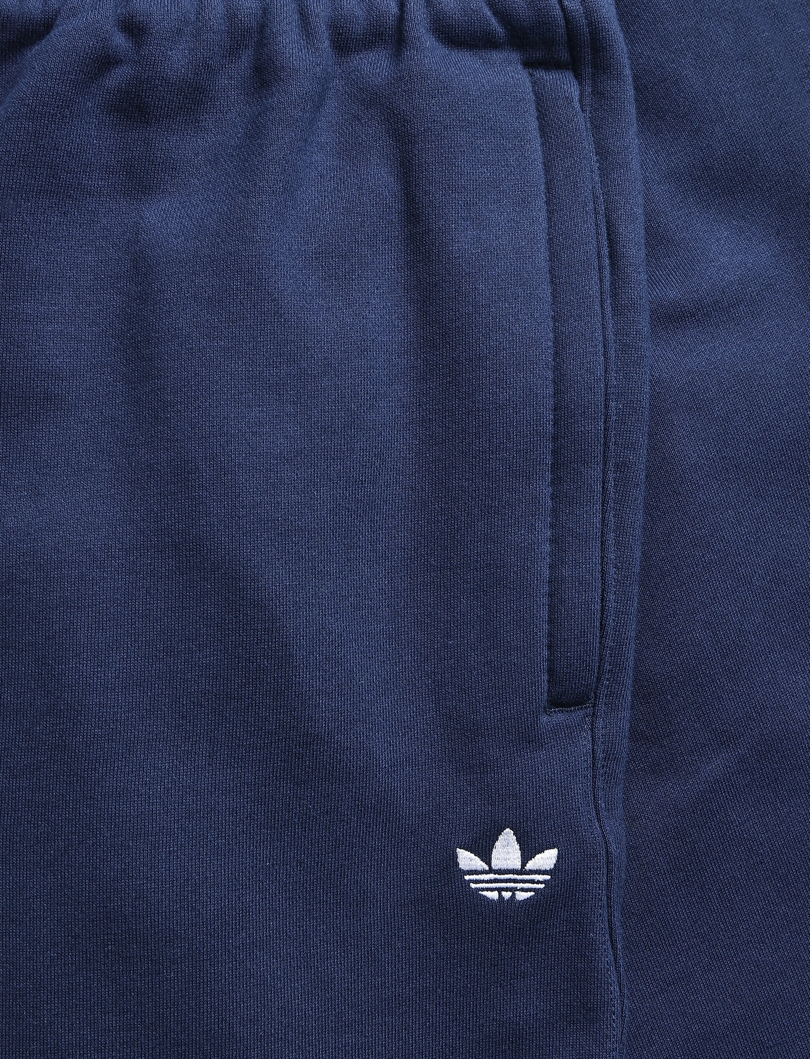 adidas Originals - ESS SLIM PT - sweatpants - nindig - 3