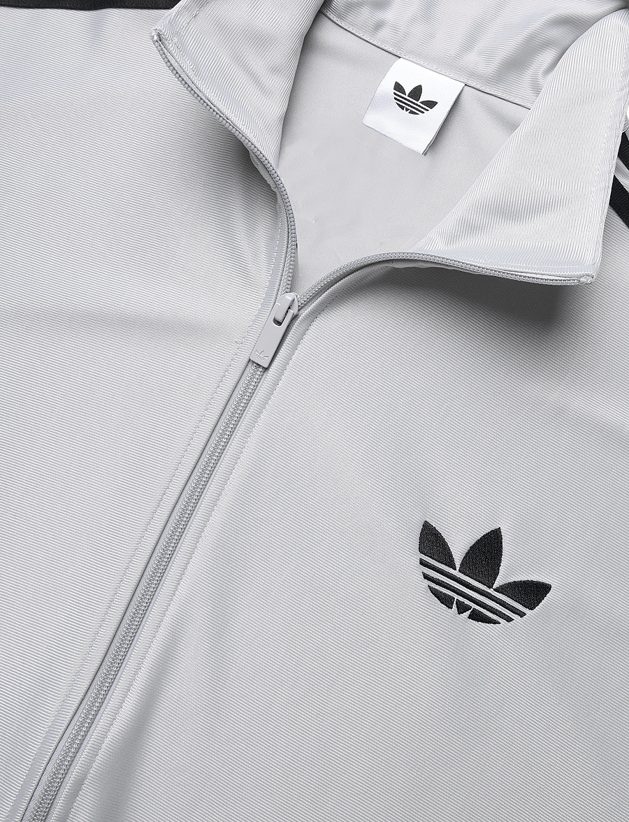 adidas Originals - Firebird LOOSE TT - casual jackets - gretwo/black - 2