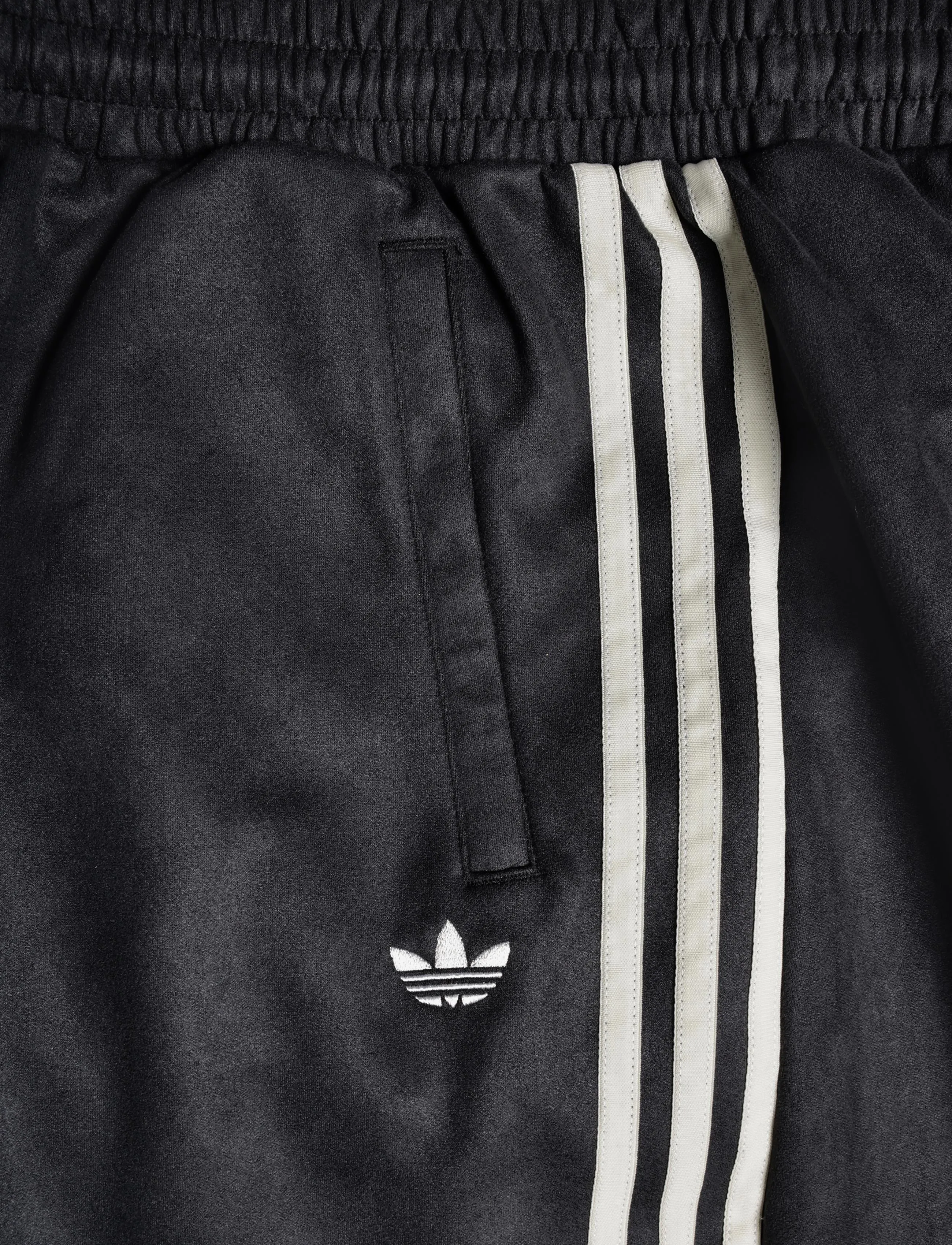 adidas Originals - FAUX SUEDE TP - trainingshosen - black - 2