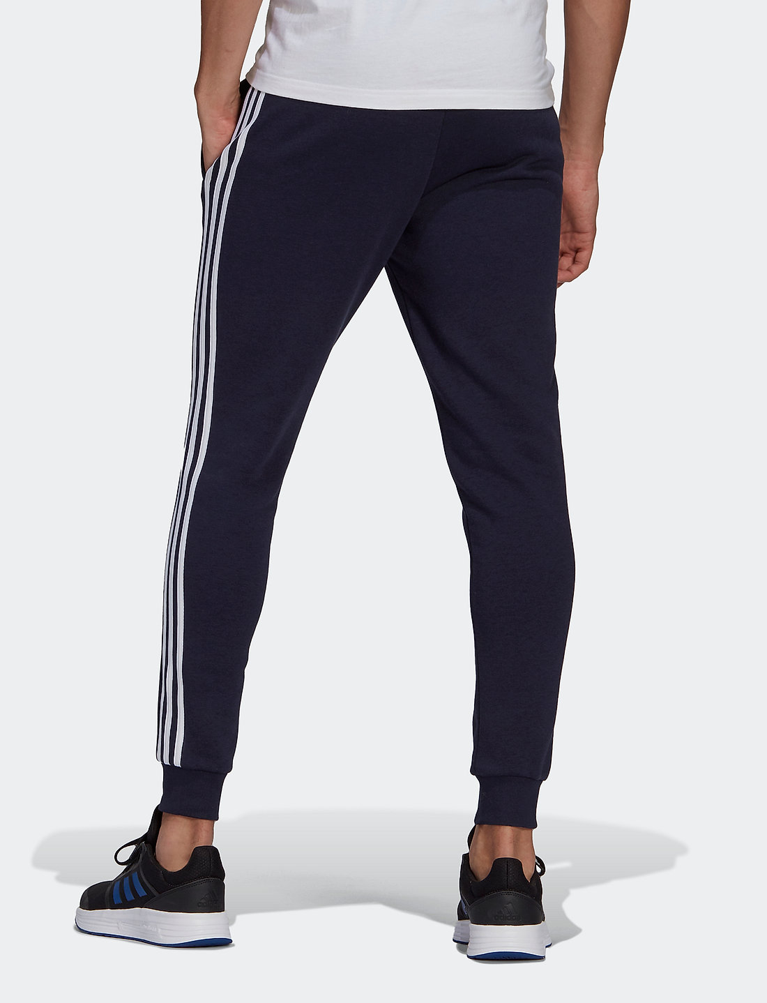 adidas Sportswear Essentials Fleece Fitted 3 stripes Joggers