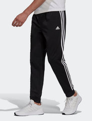 adidas Sportswear - M 3S JOG TP TRI - zemākās cenas - black/white - 4